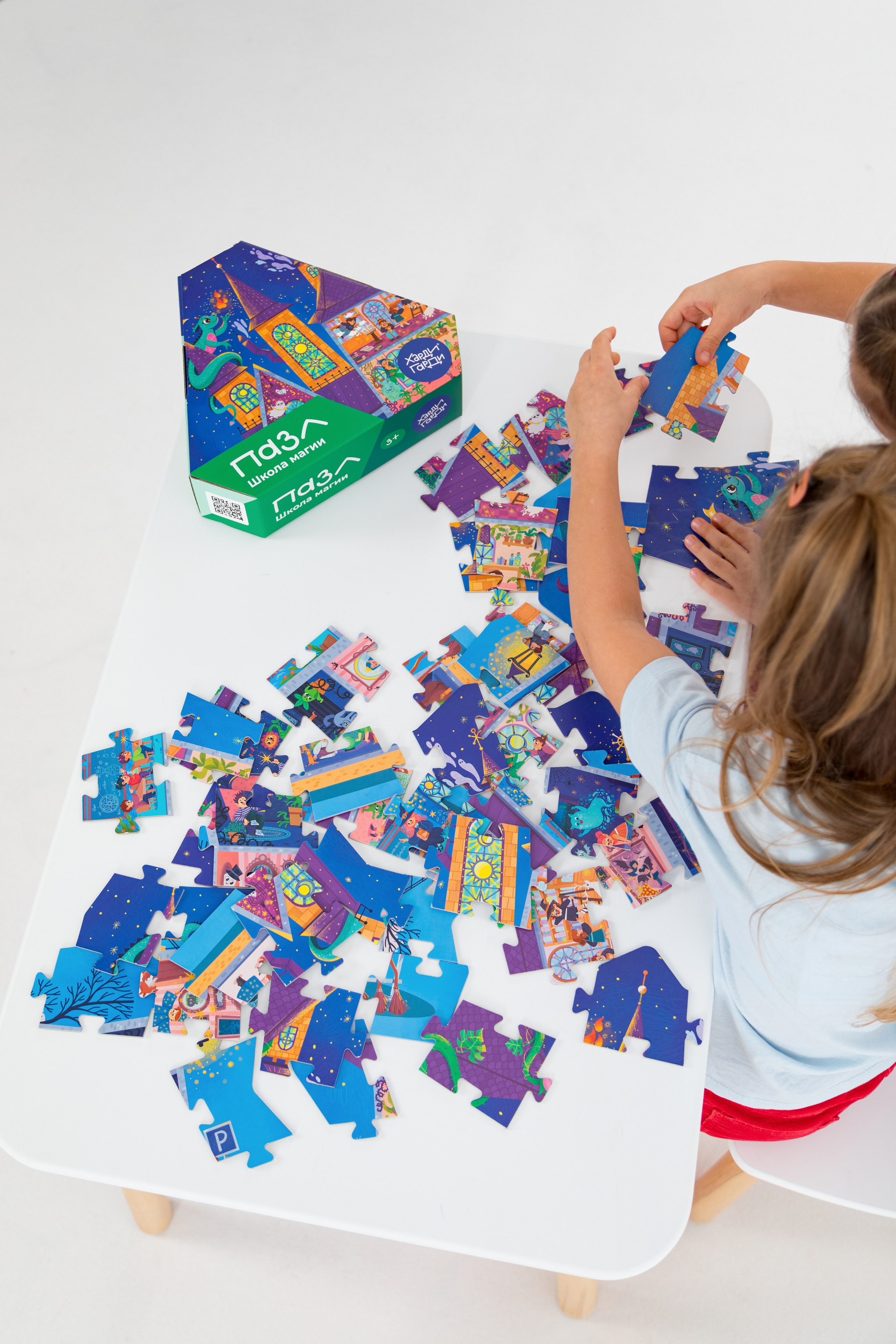 Съемка в циклораме для Харди Гарди. Детский и контент фотограф Надя Волкова Санкт-Петербург