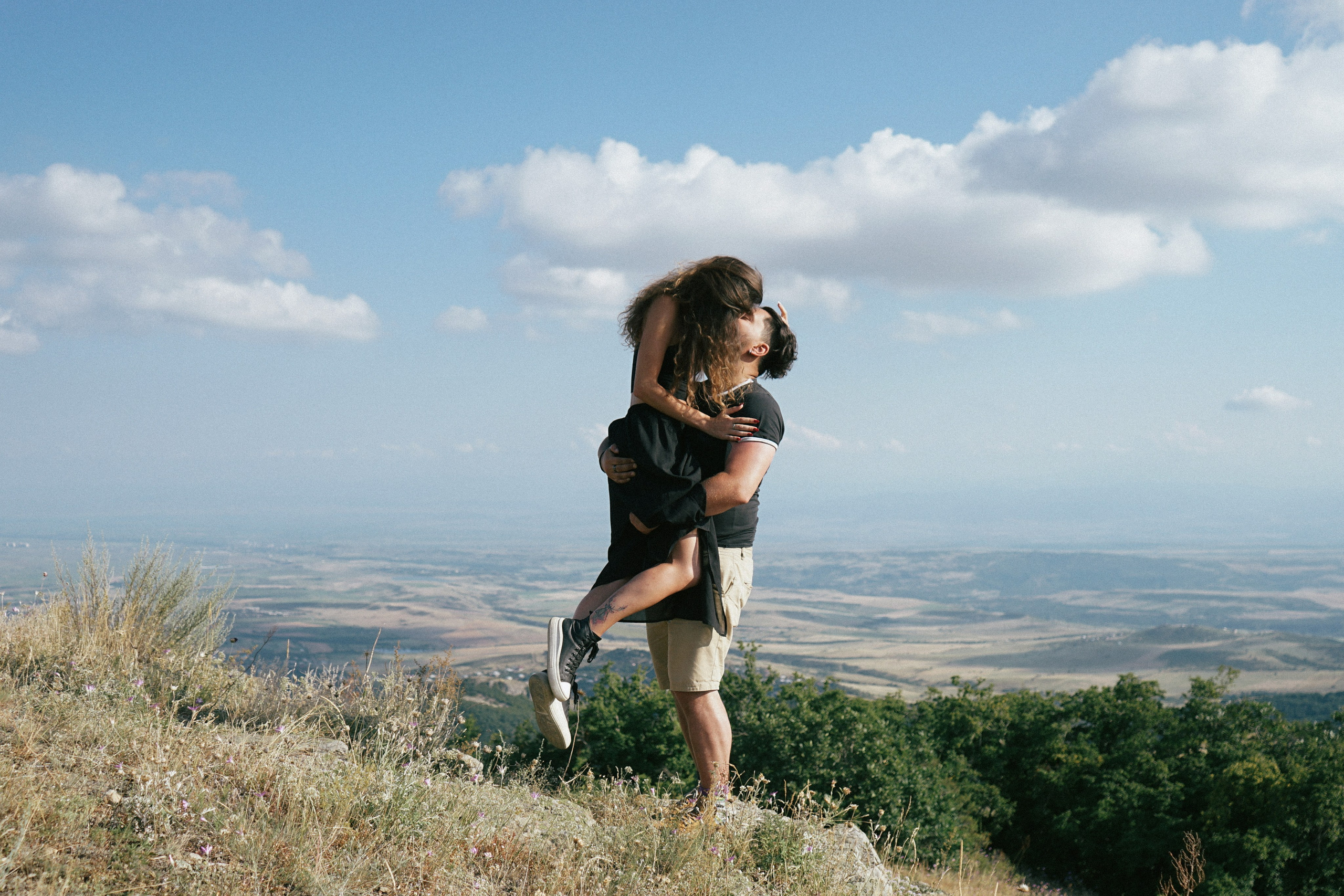 Love story photographer in Georgia. Photographer in Georgia UAE Russia Nekit Fox