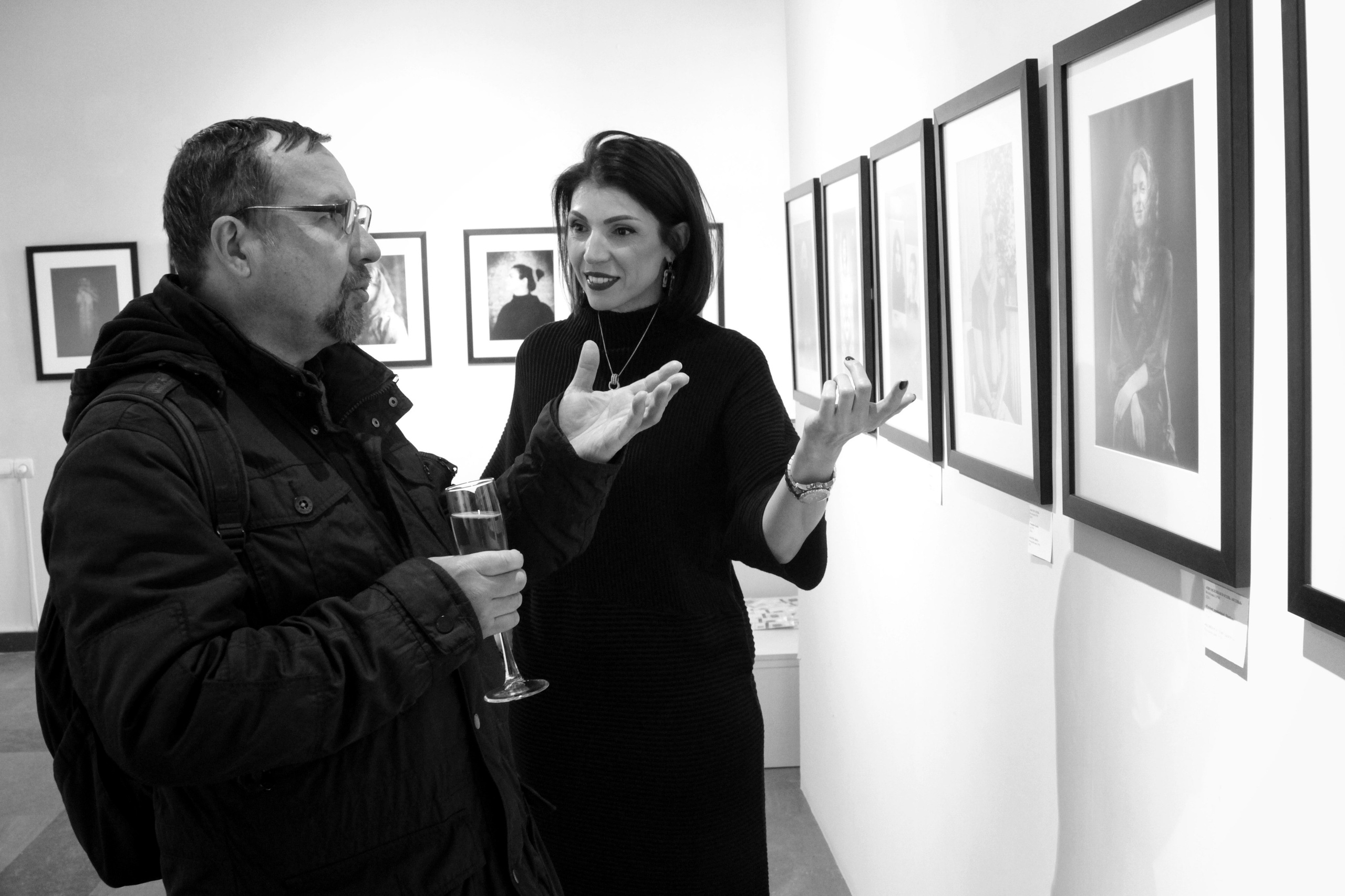 Выставка в г. Гюмри, Армения. Фоторепортаж  Д. Несмелова. Арт-фотограф Ксения Якутович