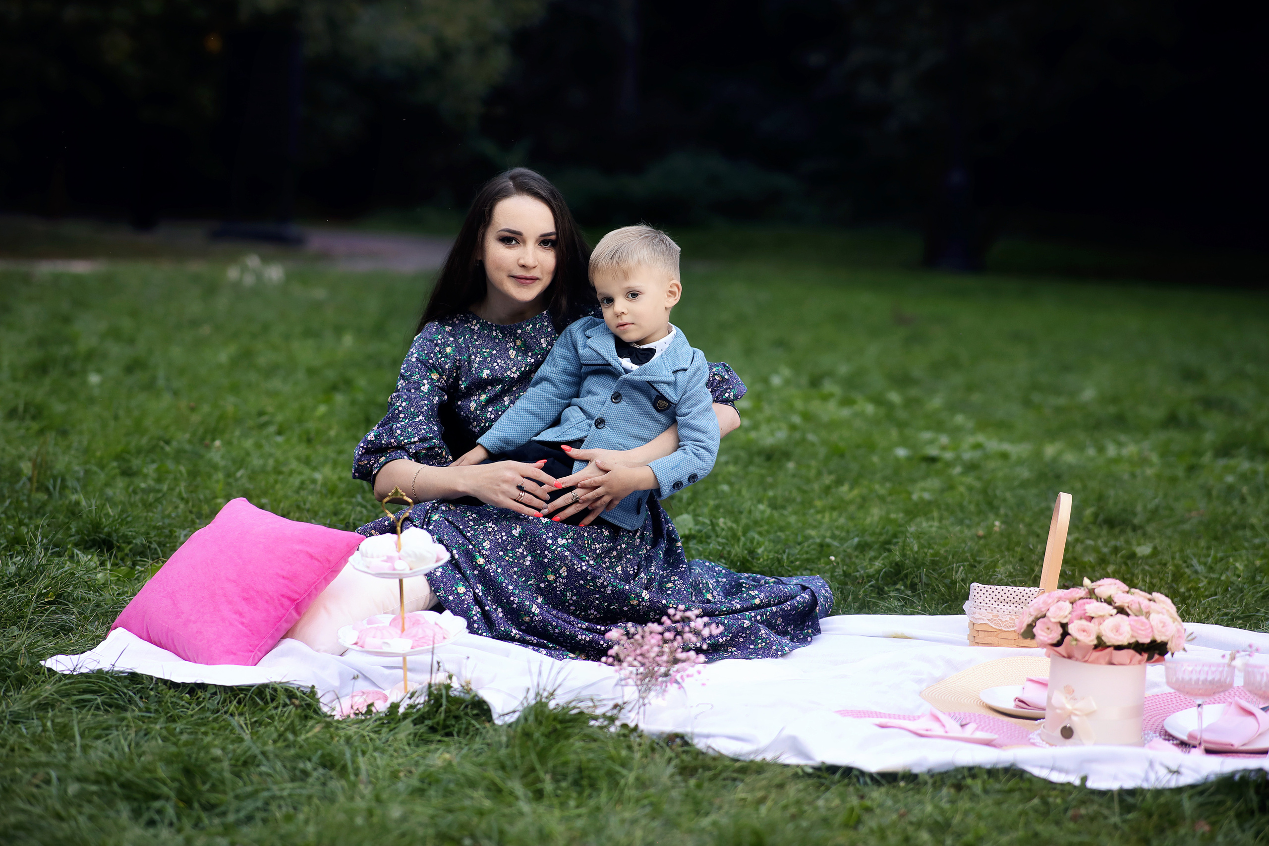 Пикник с кроликом в Царицыно. Семейный и свадебный фотограф в Москве Ксения Герасимова