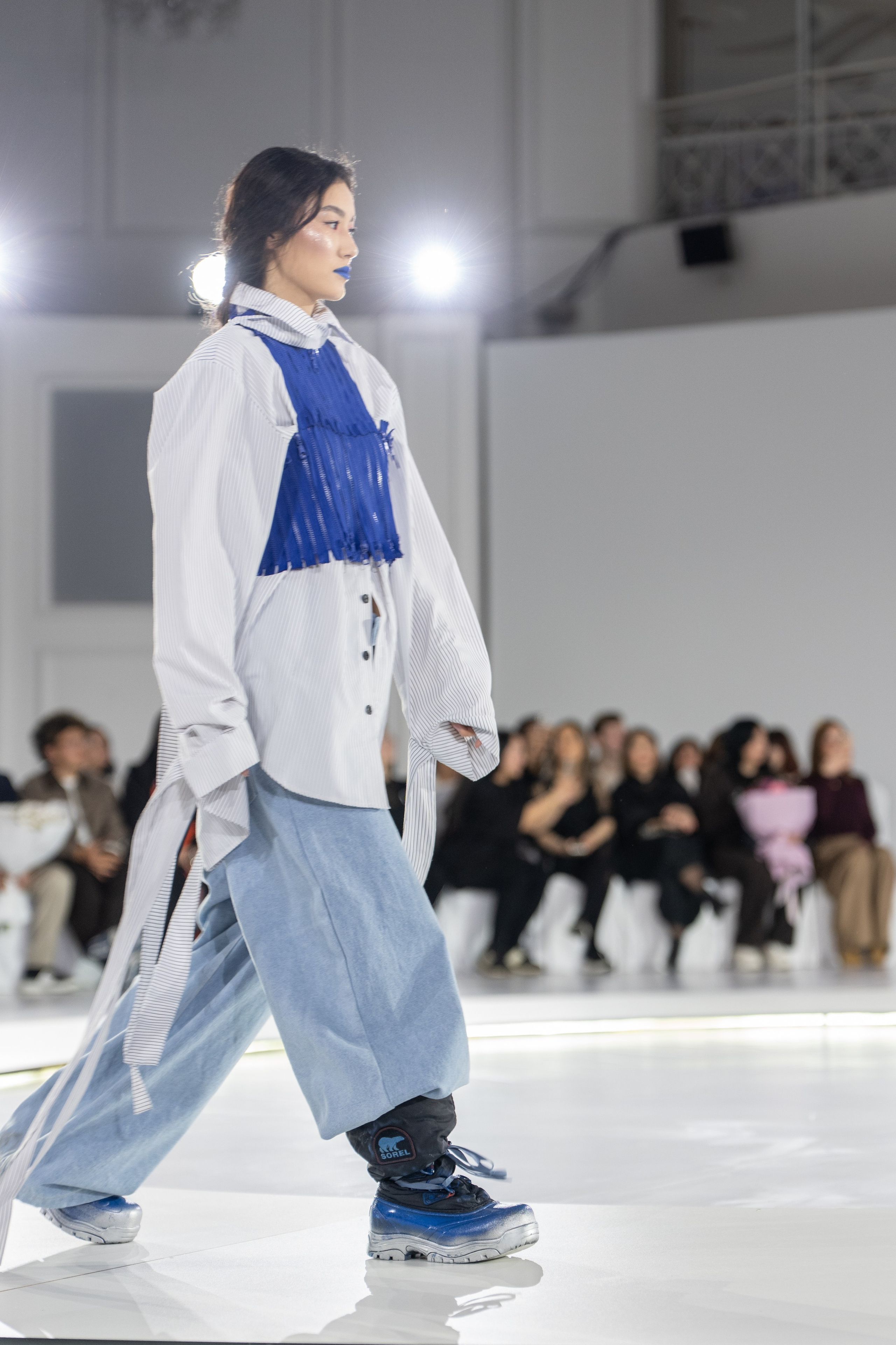 Брэнд Yang Lain. Сайт Алматинского НЮ АРТ, будуар и фэшн фотографа Дениса Карпенко