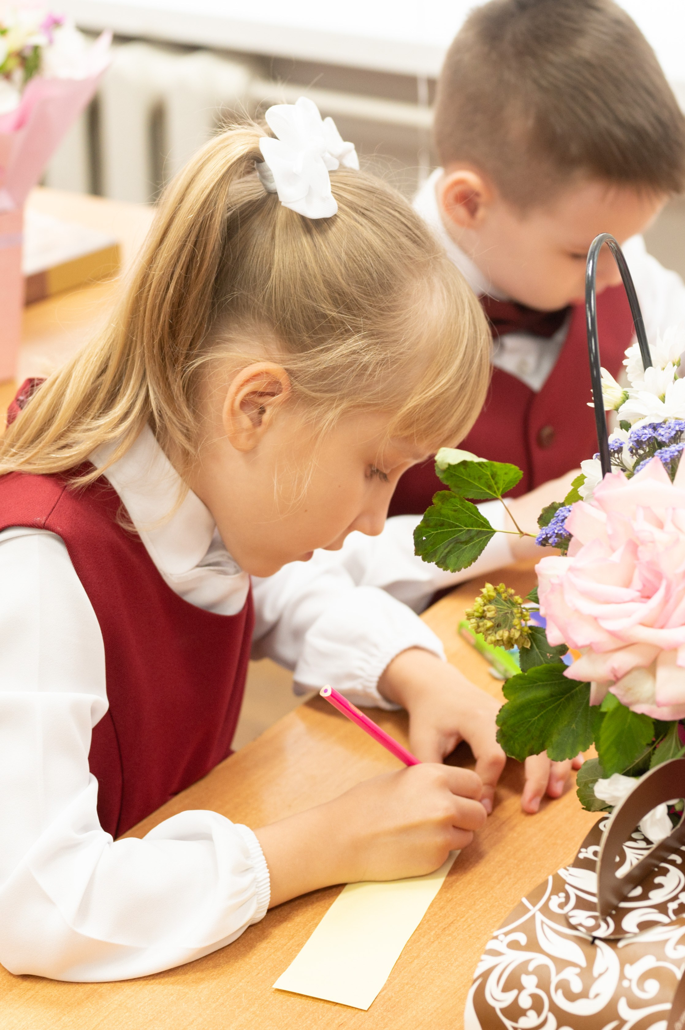 1 сентября 1 К 16 гимназия репортаж, линейка +в классе. Фотограф новорожденных, семейный детский в Тюмени Татьяна Морозова