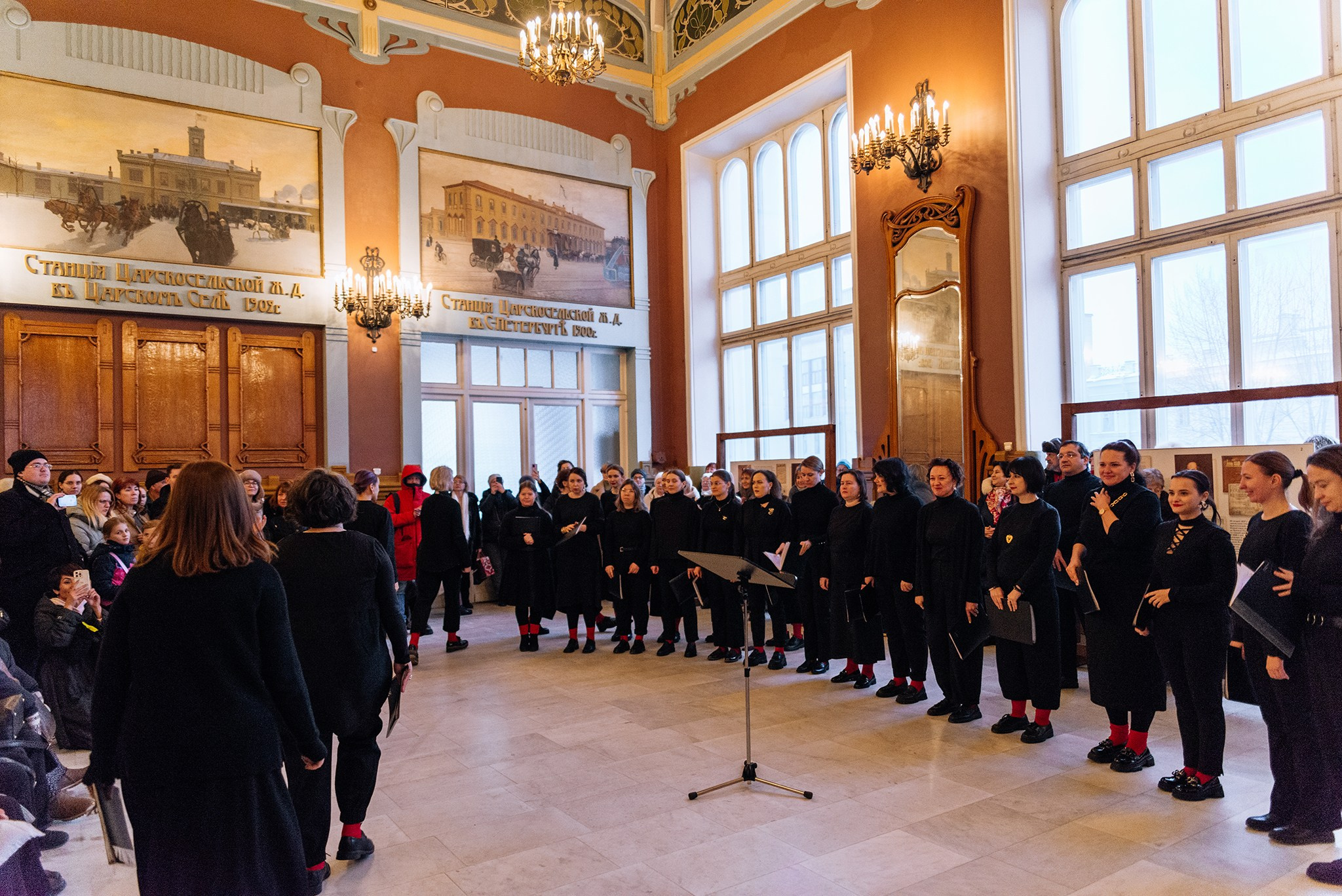 Хор Большой распев на Витебском вокзале. Январь 24. Репортажный фотограф в Санкт-Петербурге Анастасия Клёпова