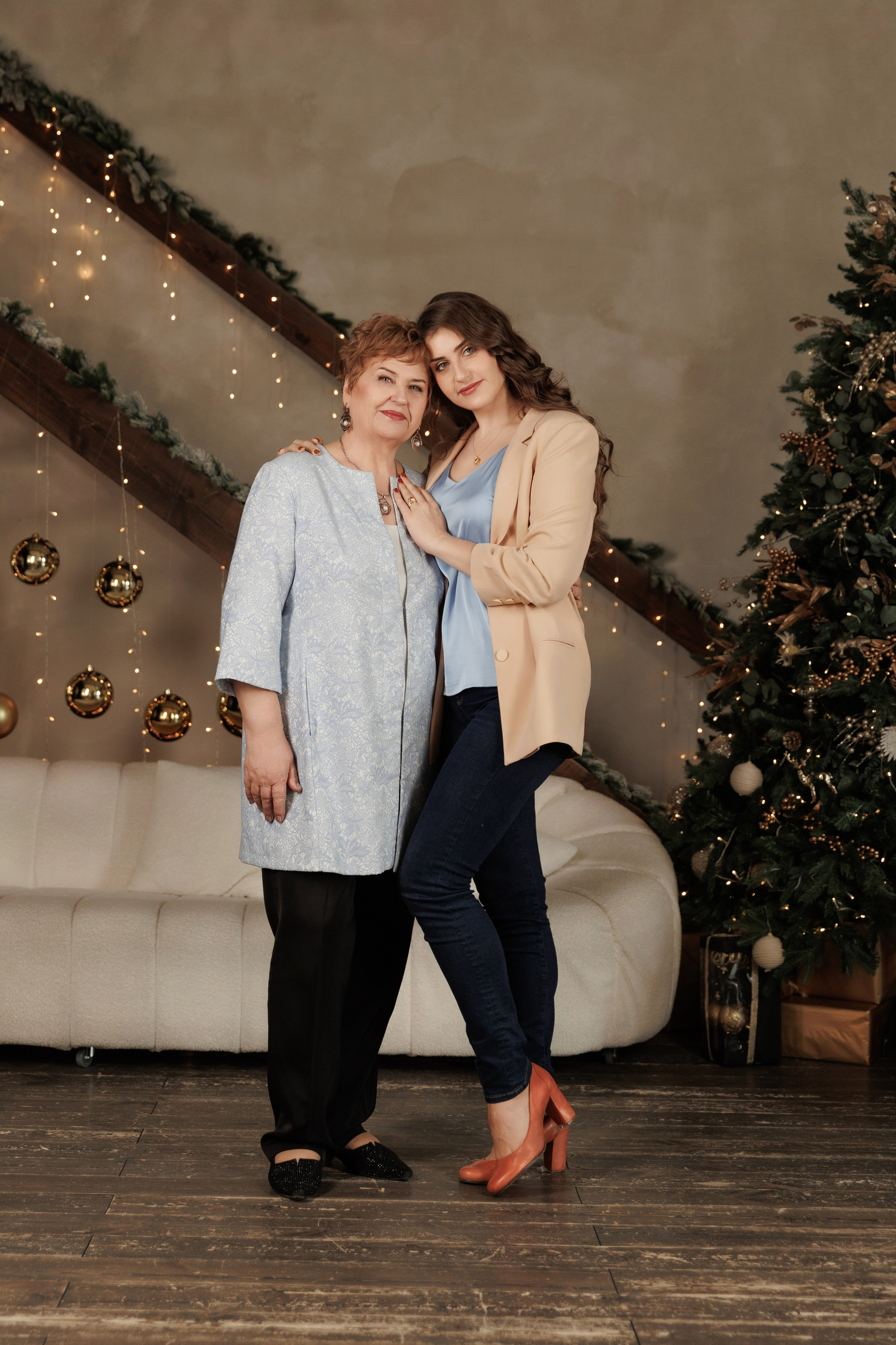 Наталья с семьей. Фотограф женского портрета, беременности и материнства Харькова Елена