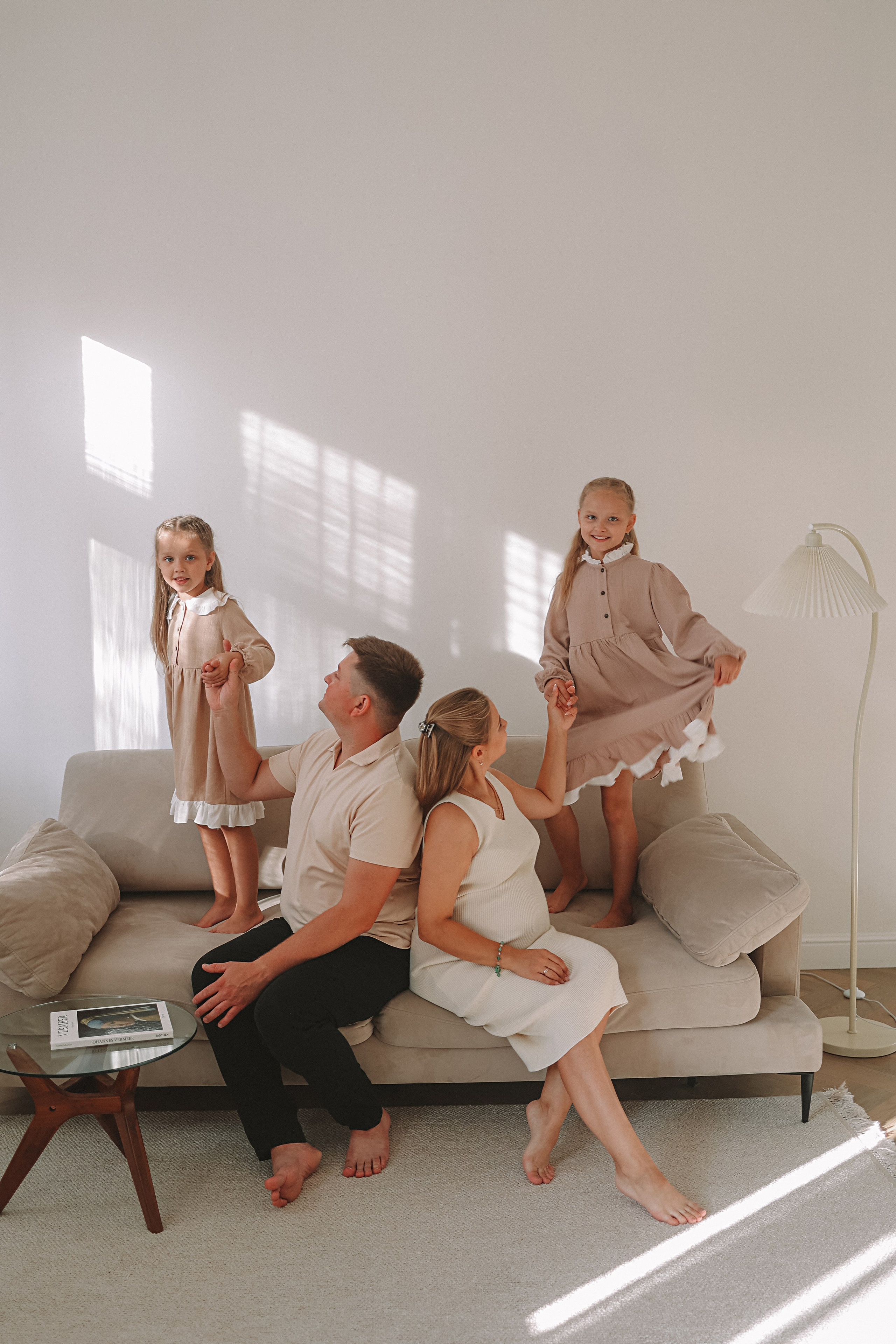 Квартира (беременность). Семейный фотограф Тюмень, фотограф на роды Салмина Мария