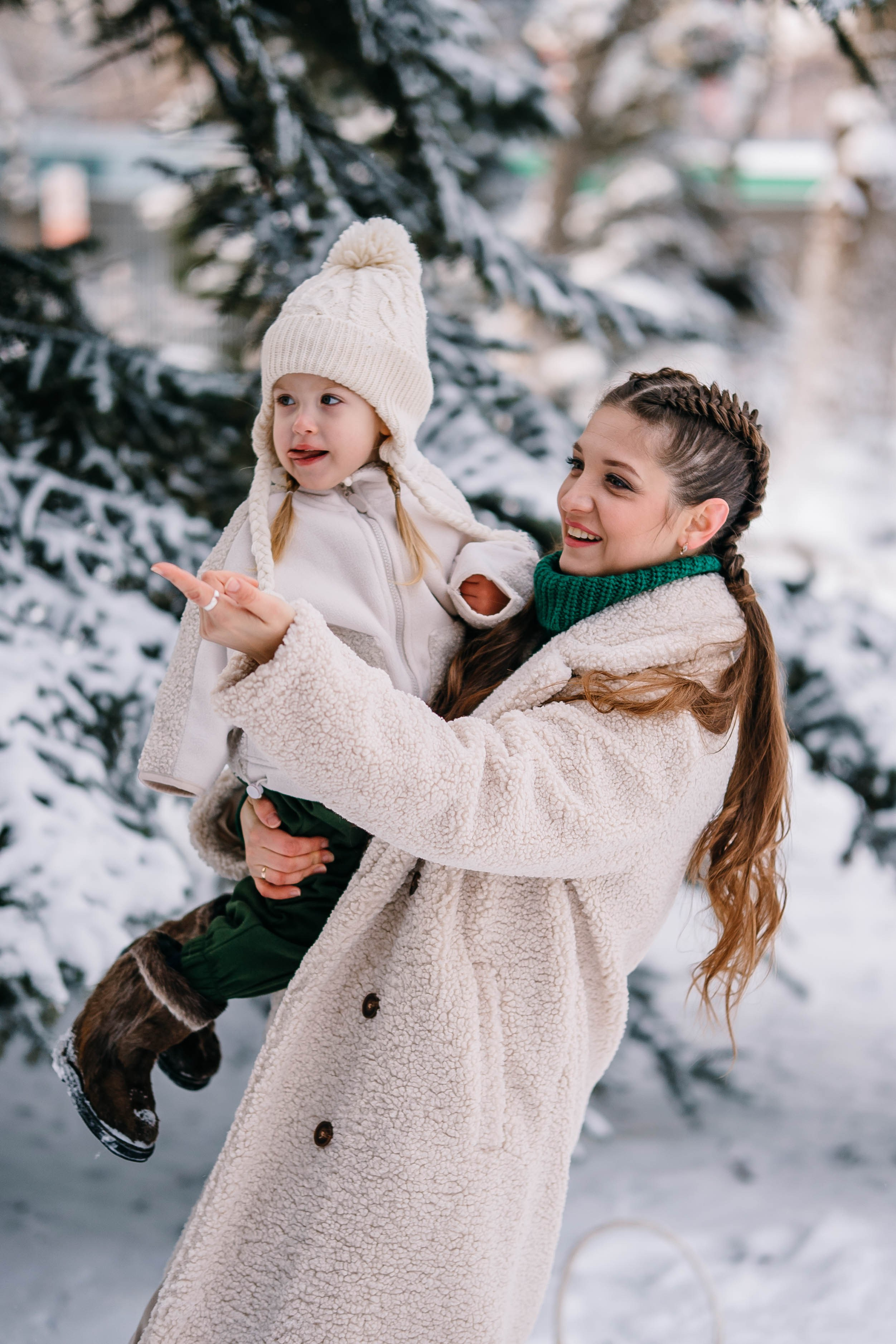 Зимняя сказка в Сосновом лесу. Фотограф Сергей Логинов