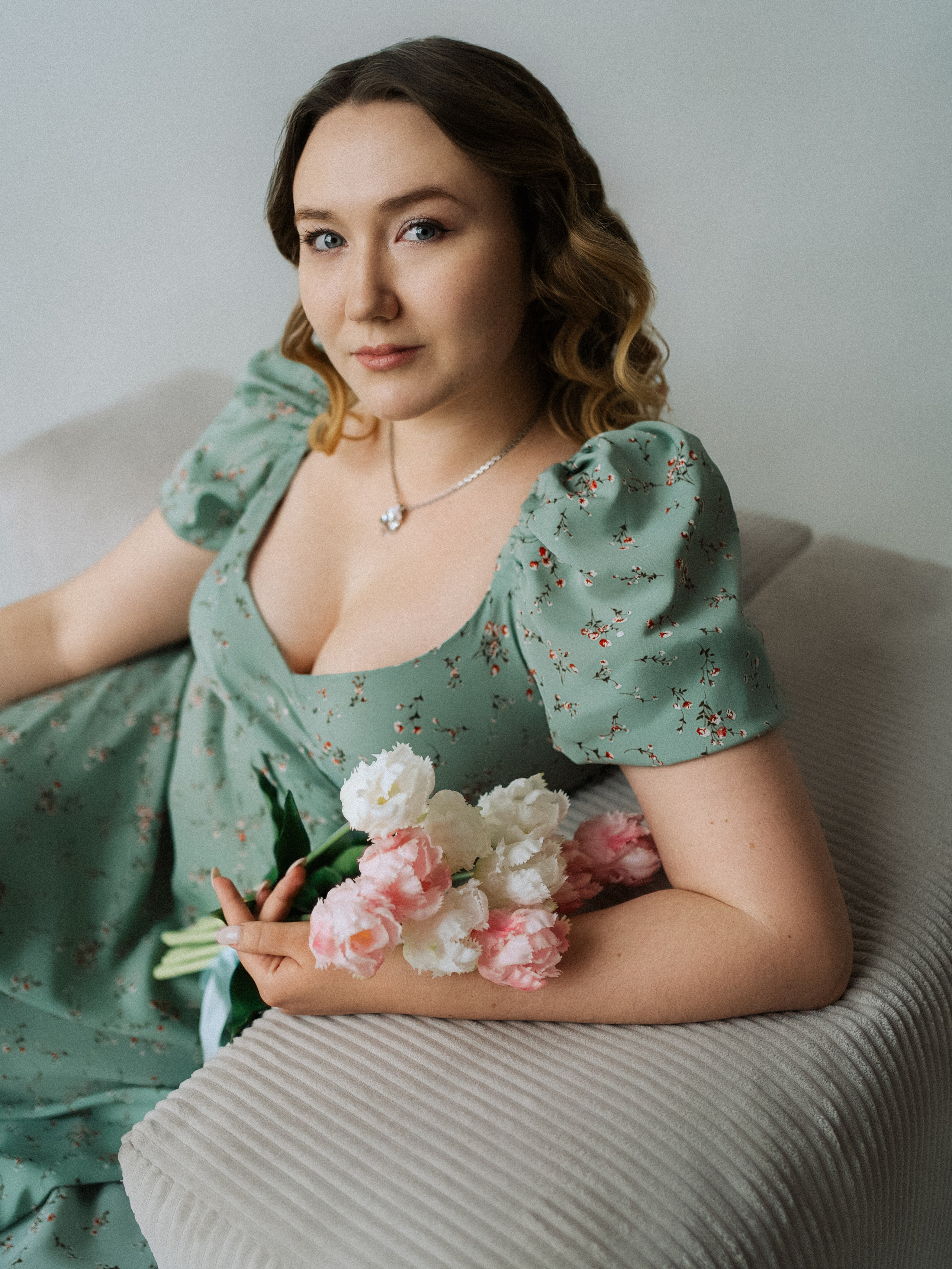 Диана в студии