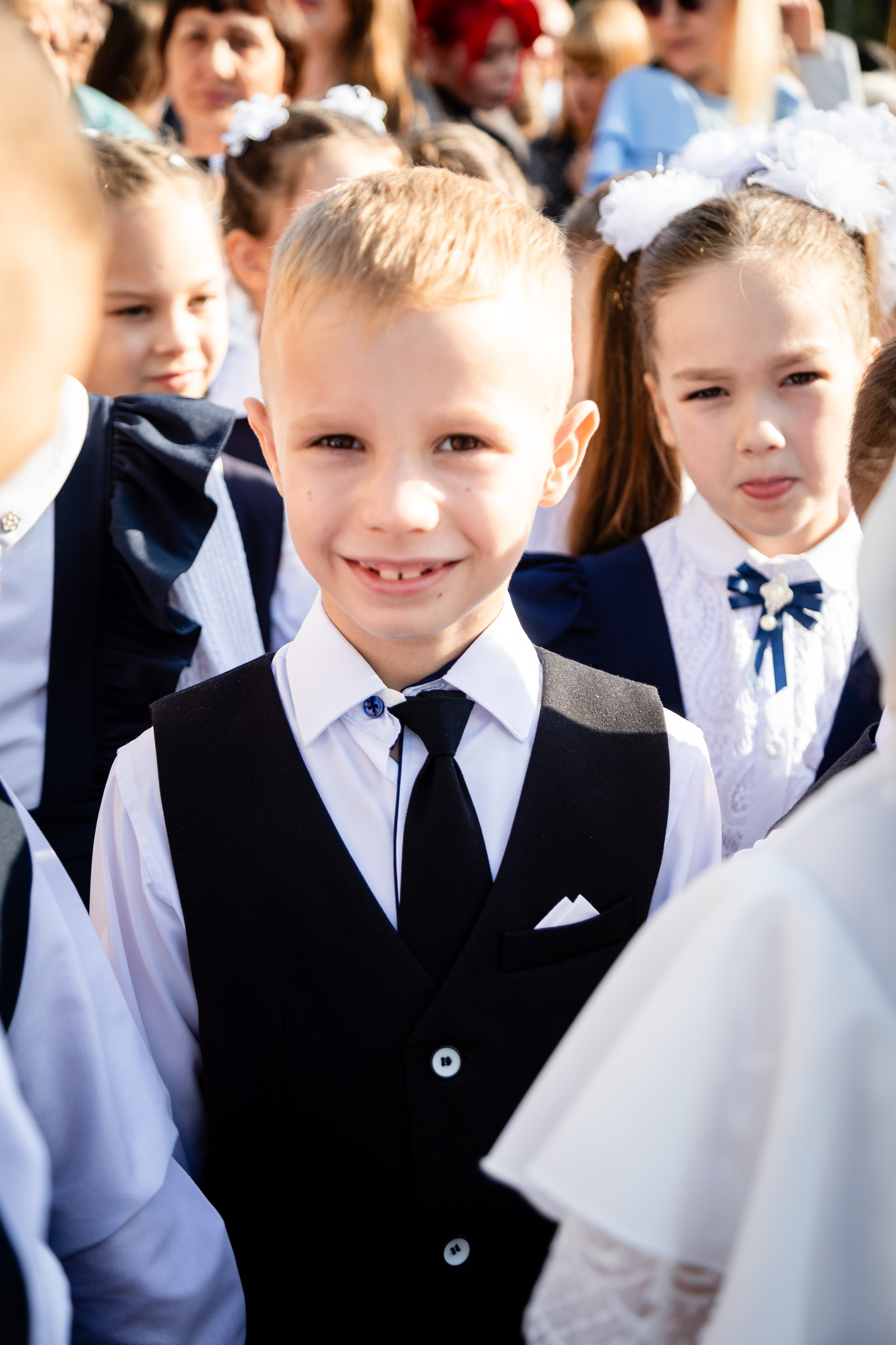 Гимназия № 50. Детский фотограф видеограф в Хабаровске Михаил Орлов