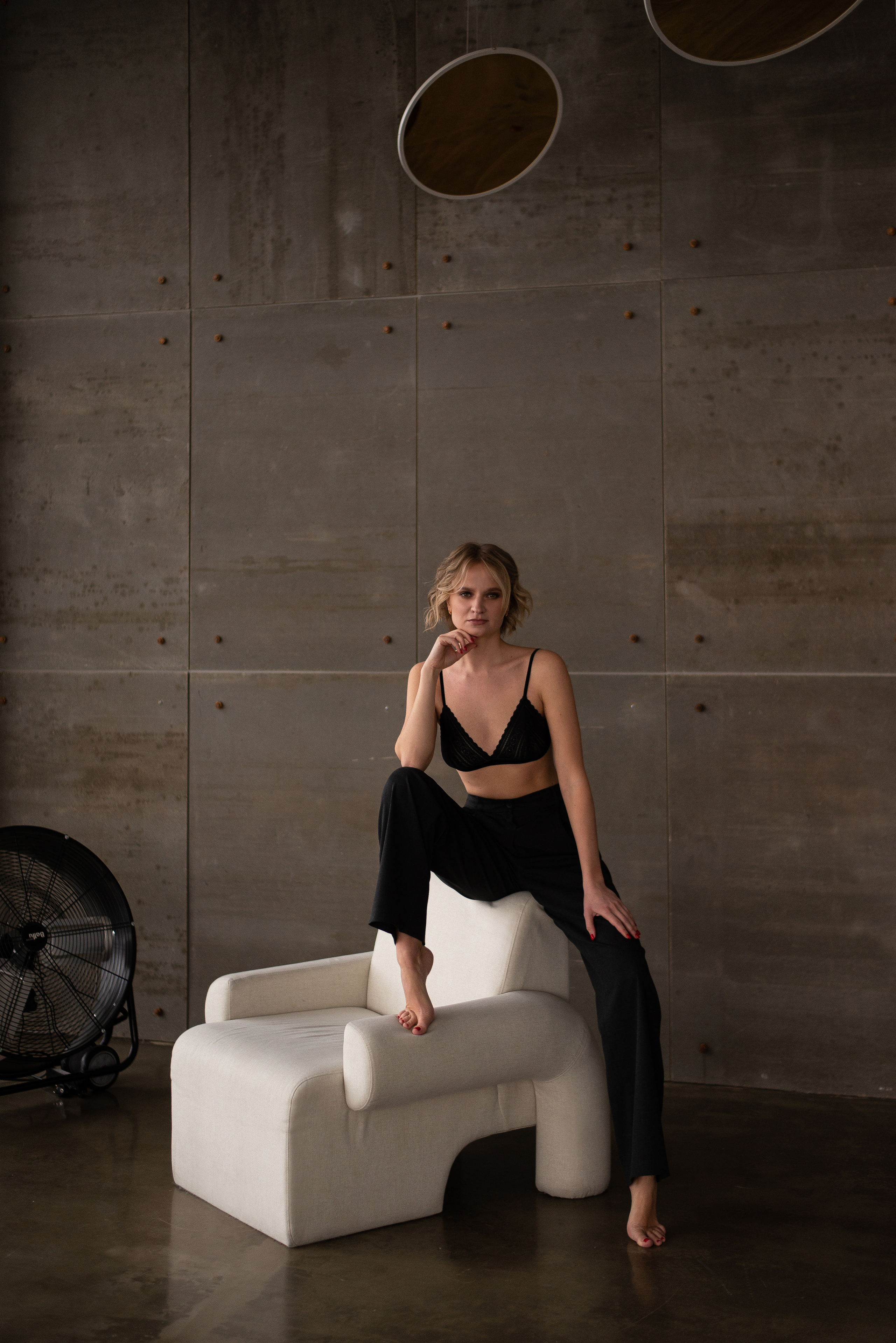 Смотреть серию. ЖЕНСКИЙ ФОТОГРАФ КРИСТИНА ВИГЕЛЬ