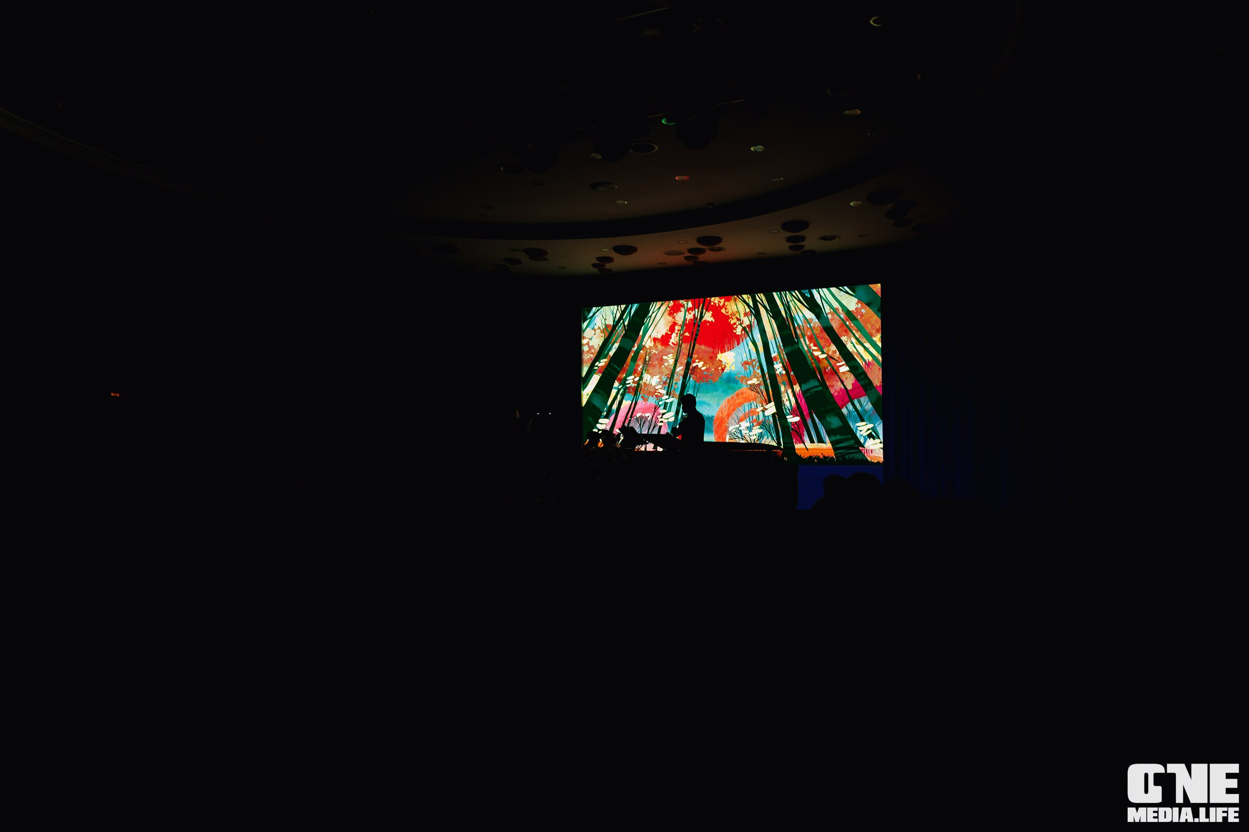 Фоторепортаж из Янтарь Холла. One Media Life: фоторепортажи, фотоотчеты с мероприятий и заведений