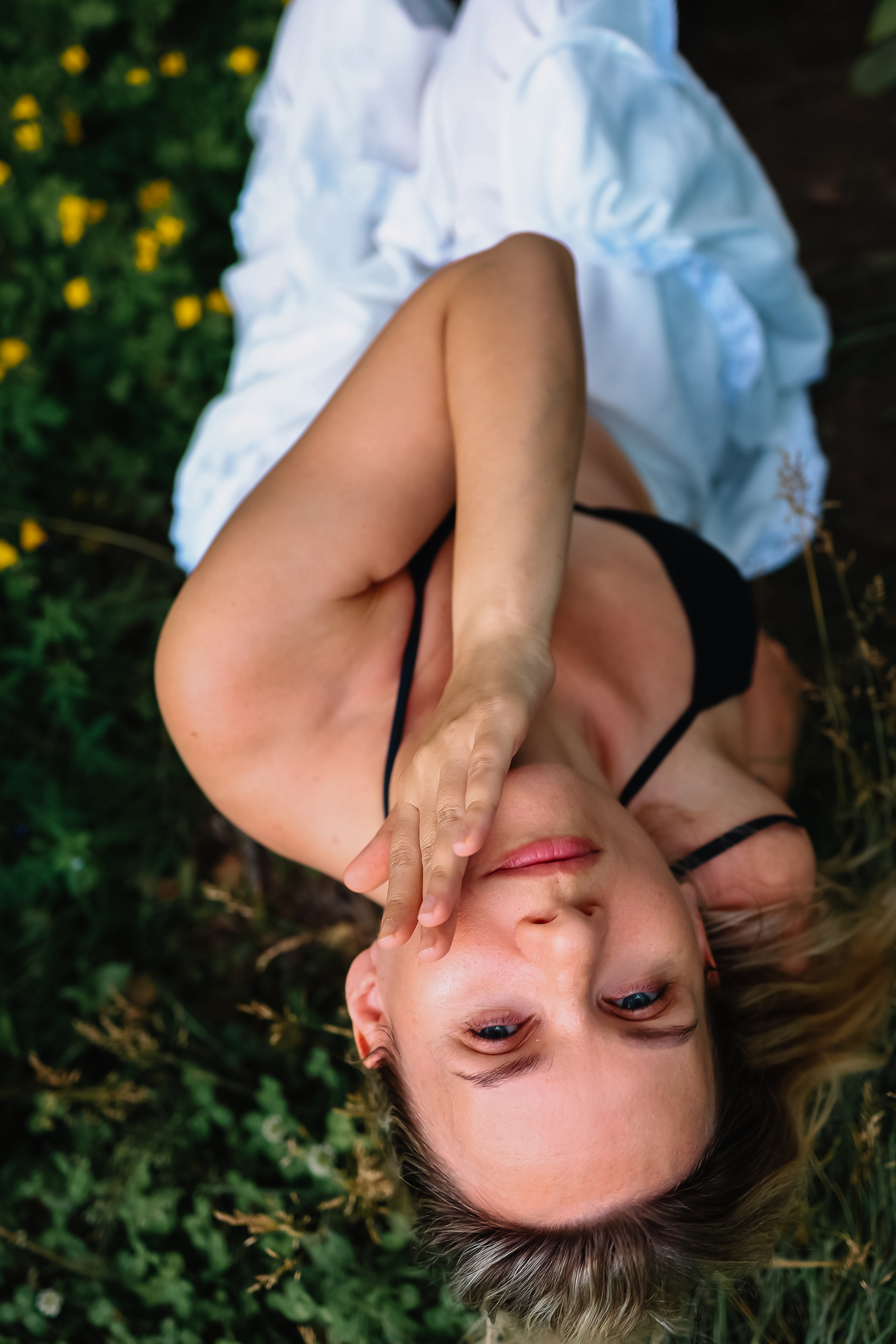 алёна малахова фотограф новосибирск семейный детский домашняя фотосессия в новосибирске день рождения репортажная съёмка фотосессия с лошадьми на конюшне деревня алтай  на природе