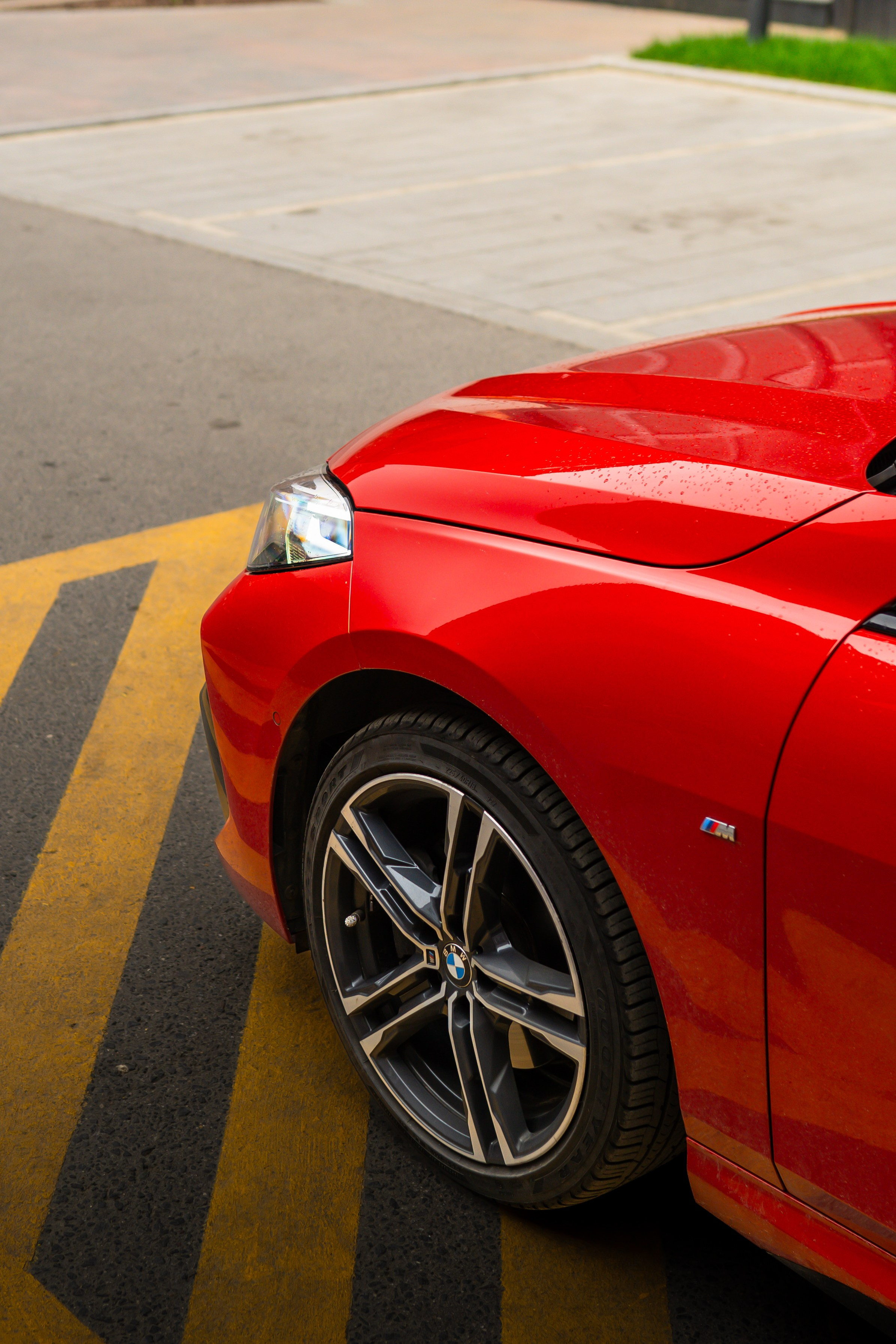 BMW 2-series. Mirllaev