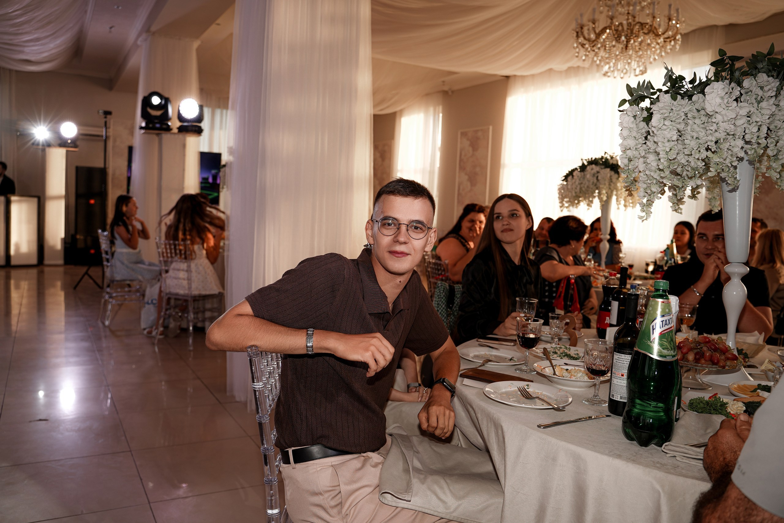 Свадьба «Полный день. Premium». Даниил и Алёна. Фотосессия в Ростове-на-Дону. Свадебный фотограф в Ростове-на-Дону. Таинство Крещения и Венчания, семейные фотосессии. Алёна Чёботова