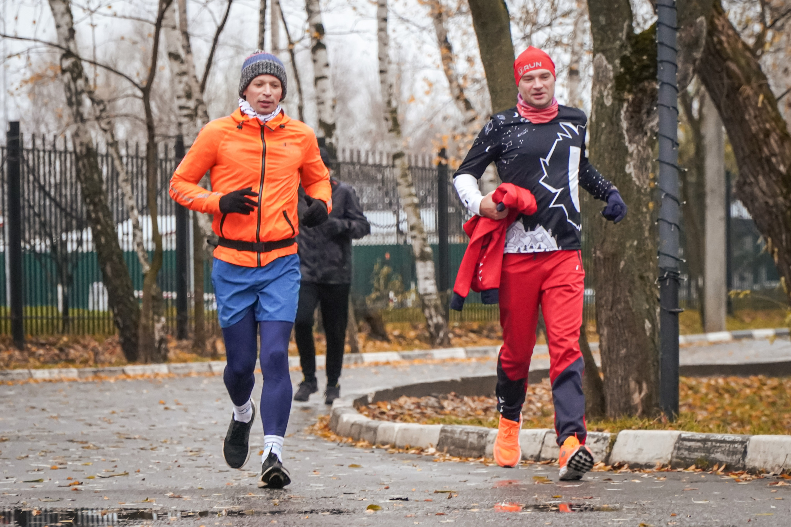 5 вёрст Реутов 16.11.2024. Роман Капилюшов. Бег. Фото. Видео. г. Люберцы