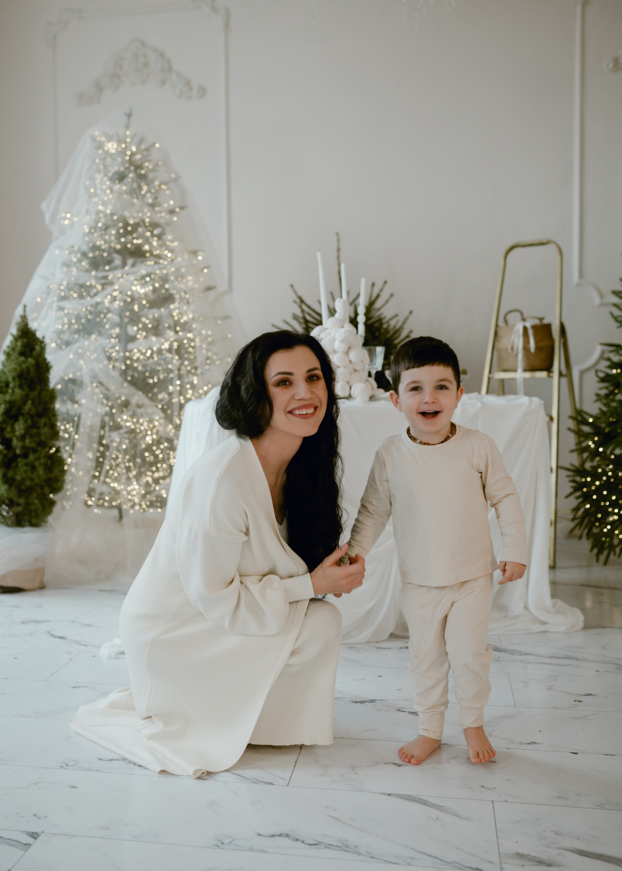 Екатерина, Тема и Ариша. Молоко студия. Свадебный фотограф в городе Минск Крохмалюк Анна