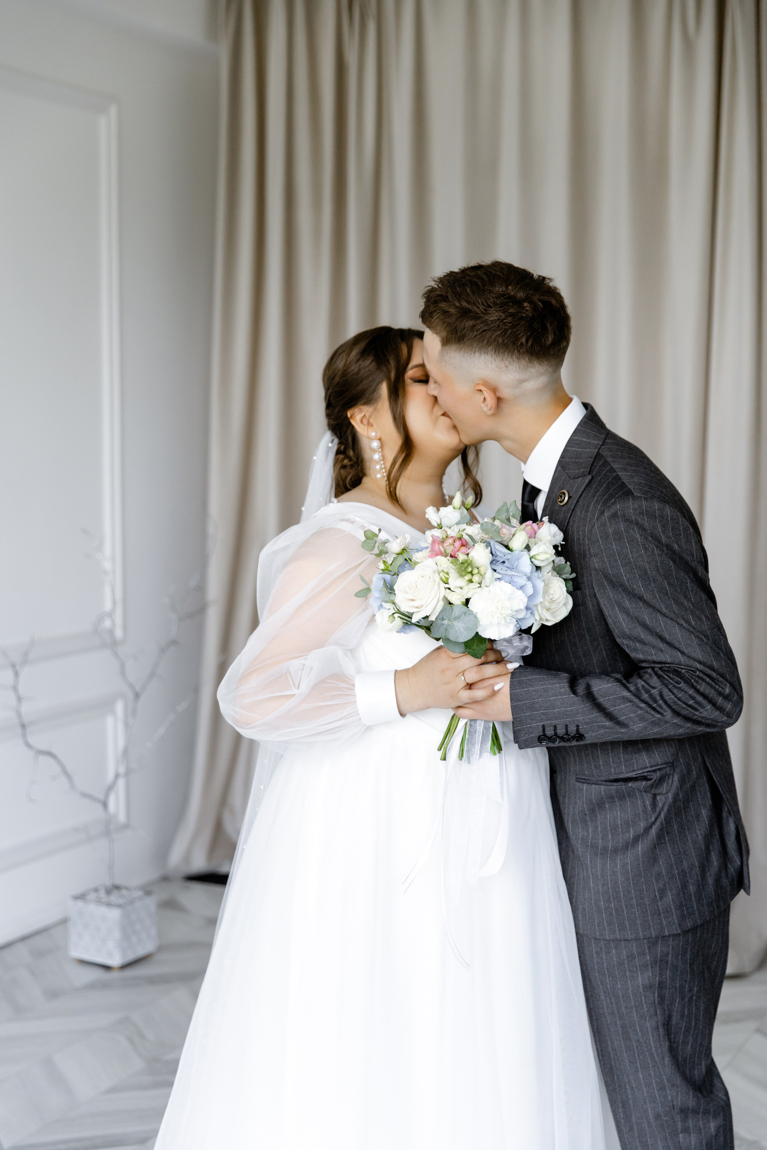 Свадебный день Антона и Маши. Свадебный фотограф Анна Бабахина