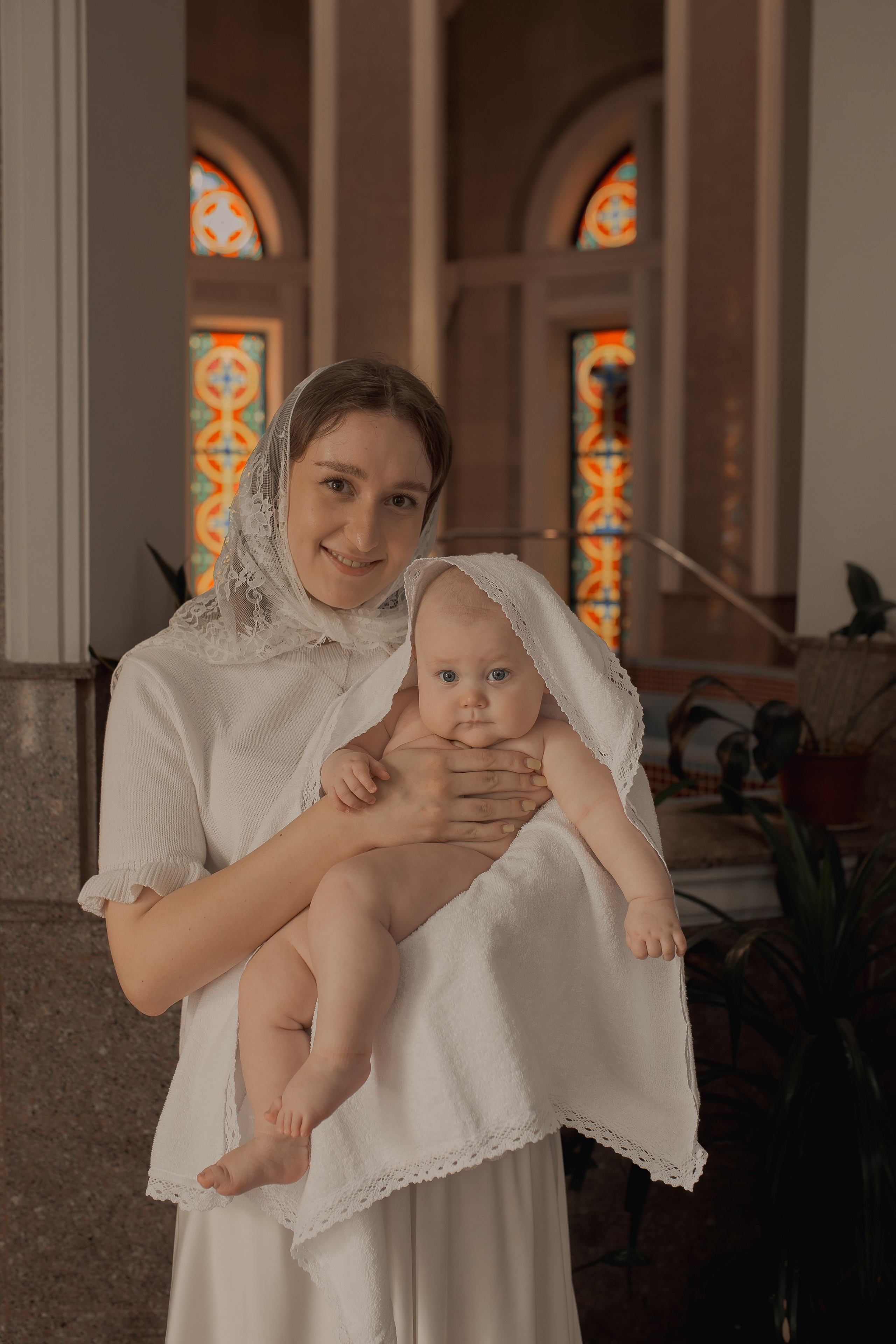 Крещение Валерии. Фотограф на Крещение и Венчание в Ташкенте