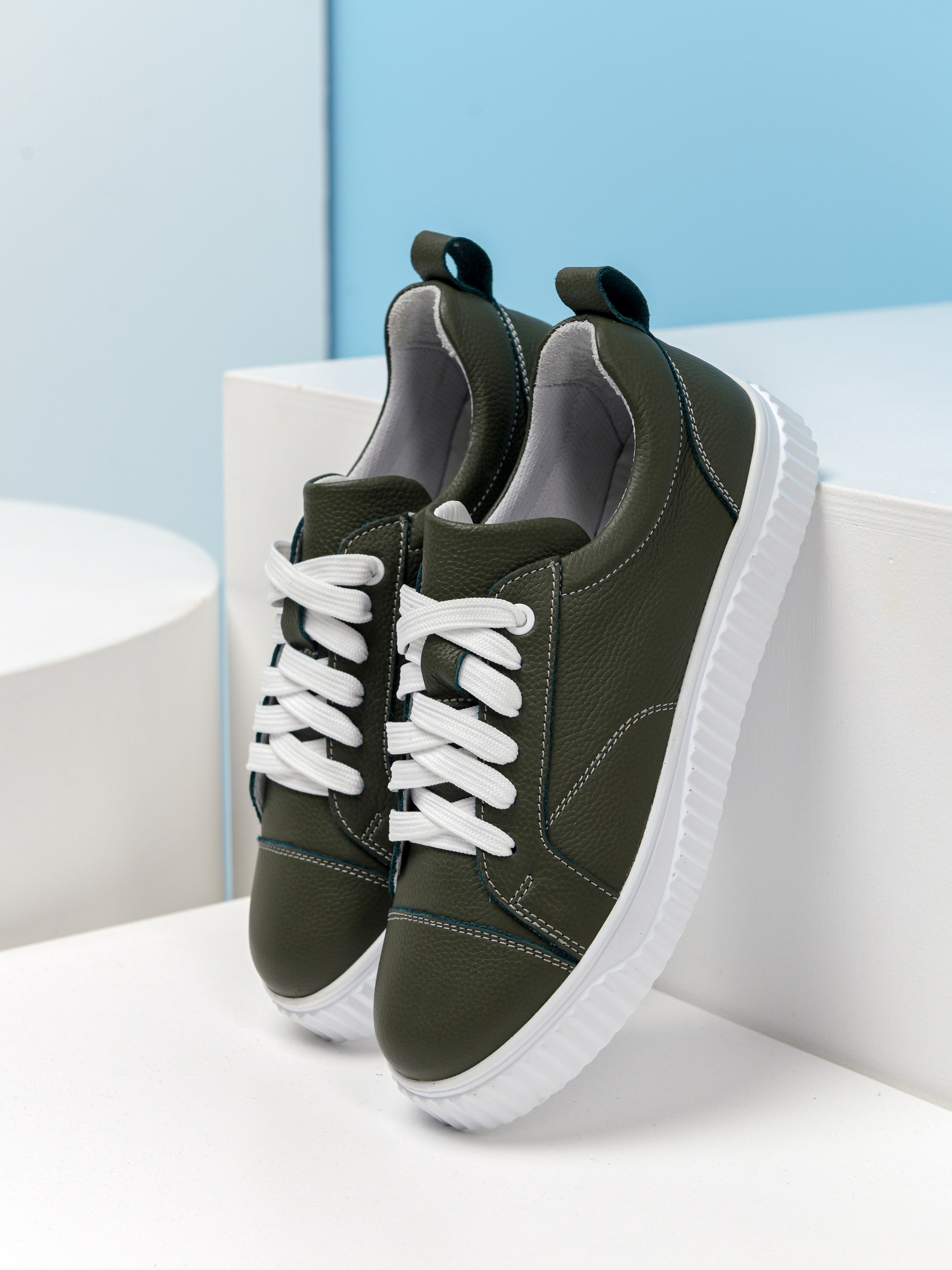 Съемка обуви для маркетплейс. Фотосъемка для маркетплейс в Краснодаре