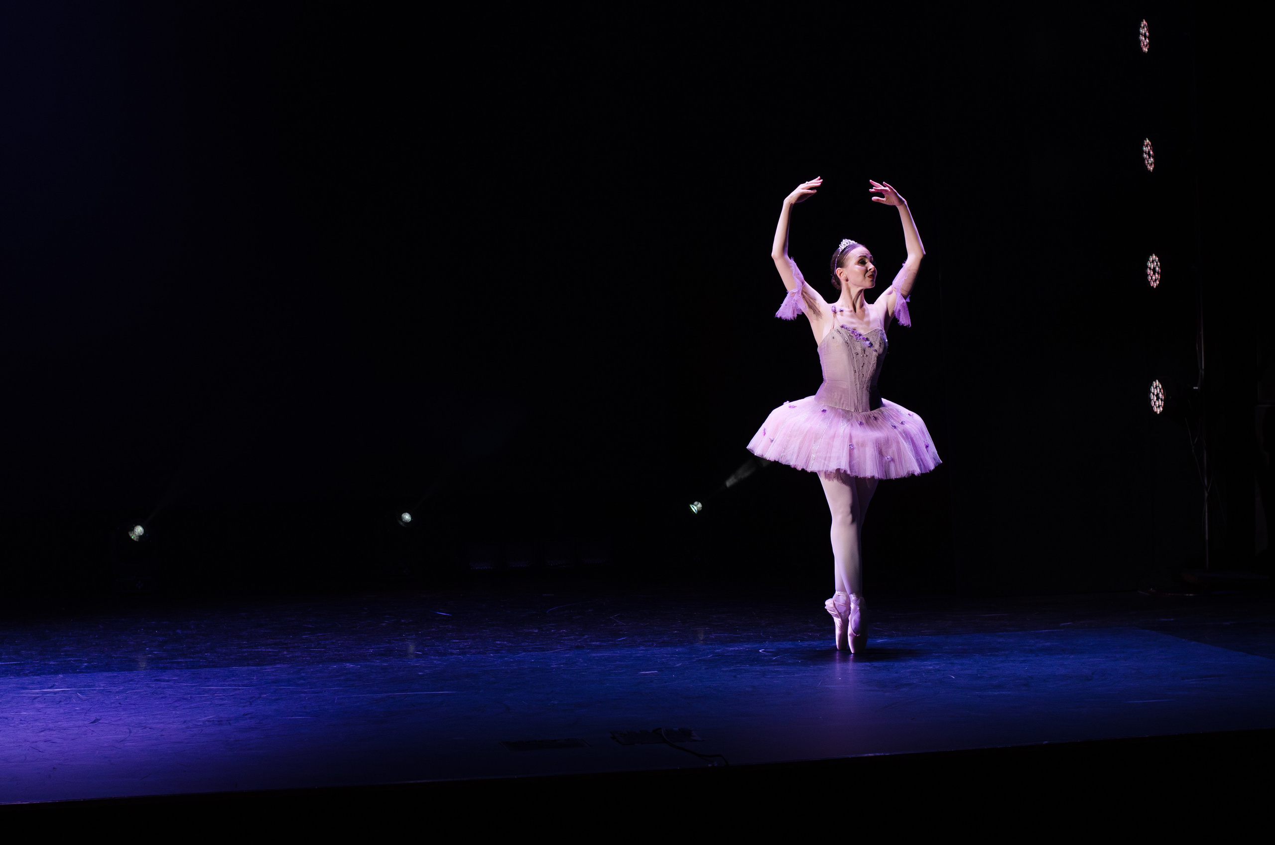 Гала-концерт Всероссийского фестиваля любительского балета Aurora PRIX — 2025. Портретный и репортажный фотограф в Санкт-Петербурге Варвара Жукова