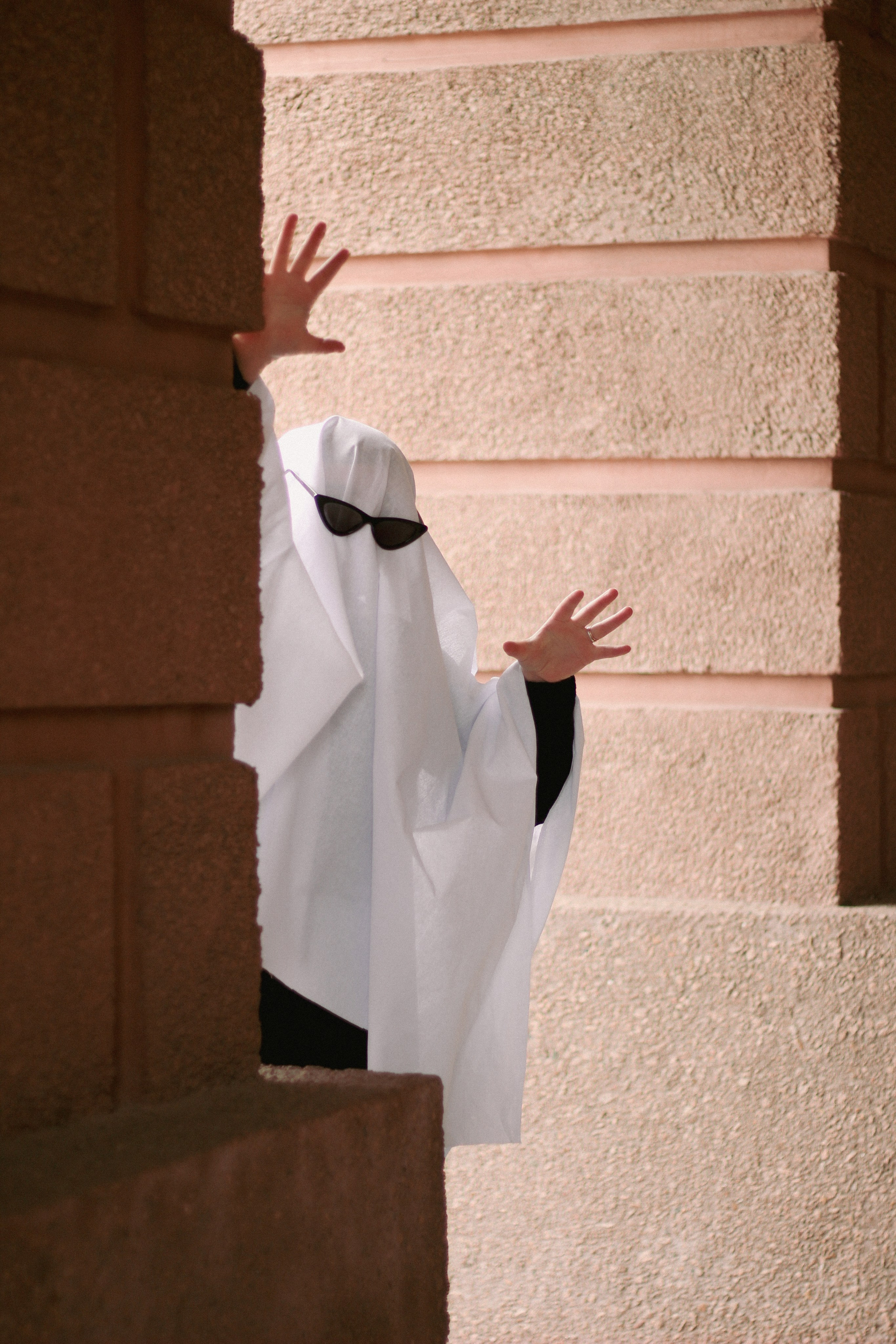 Милые привидения Алёна и Альбина. Фотограф Красноярск