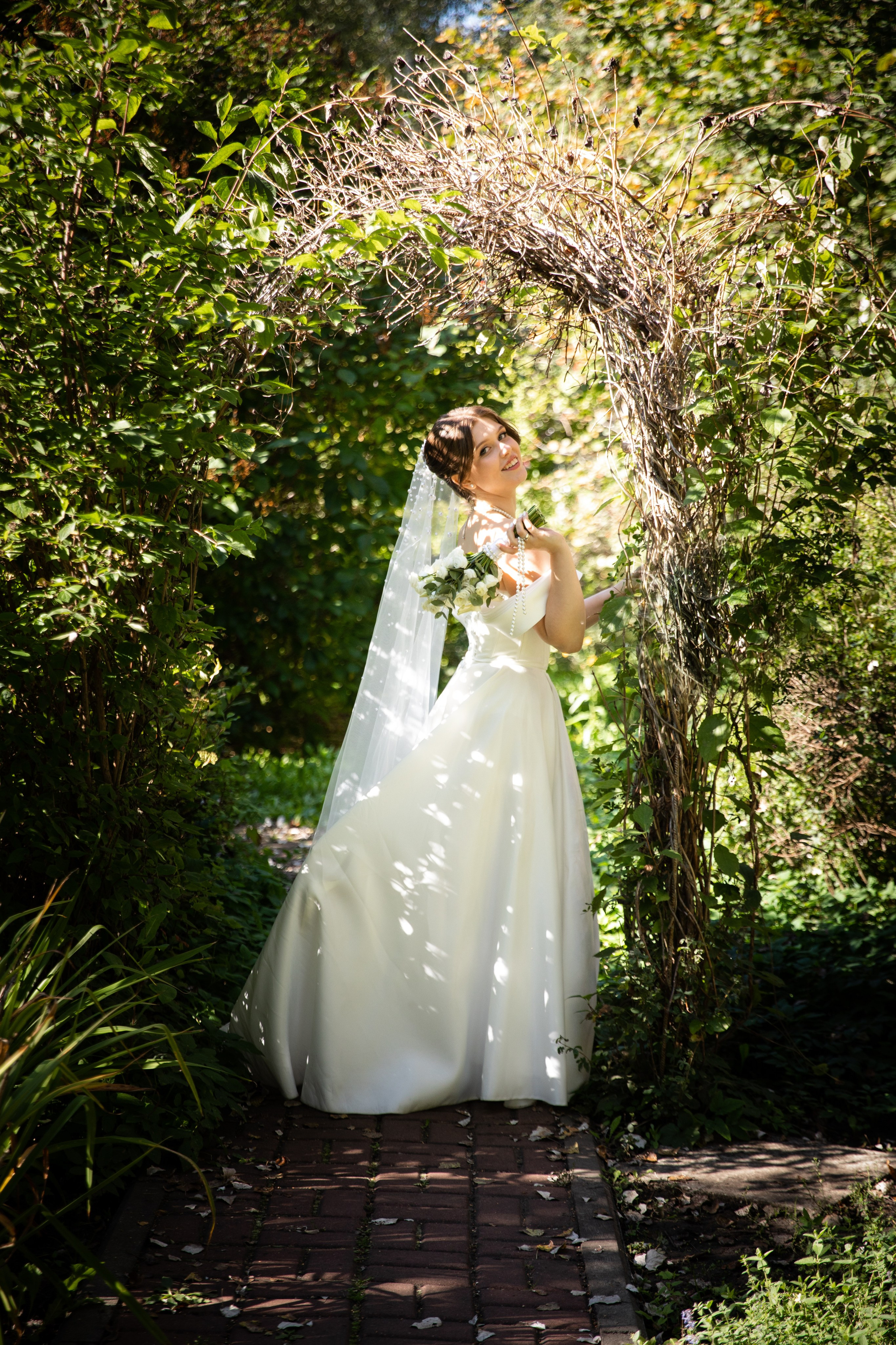 Свадебная фотосъемка. Репортажный и свадебный фотограф в Челябинске Елисеев Павел