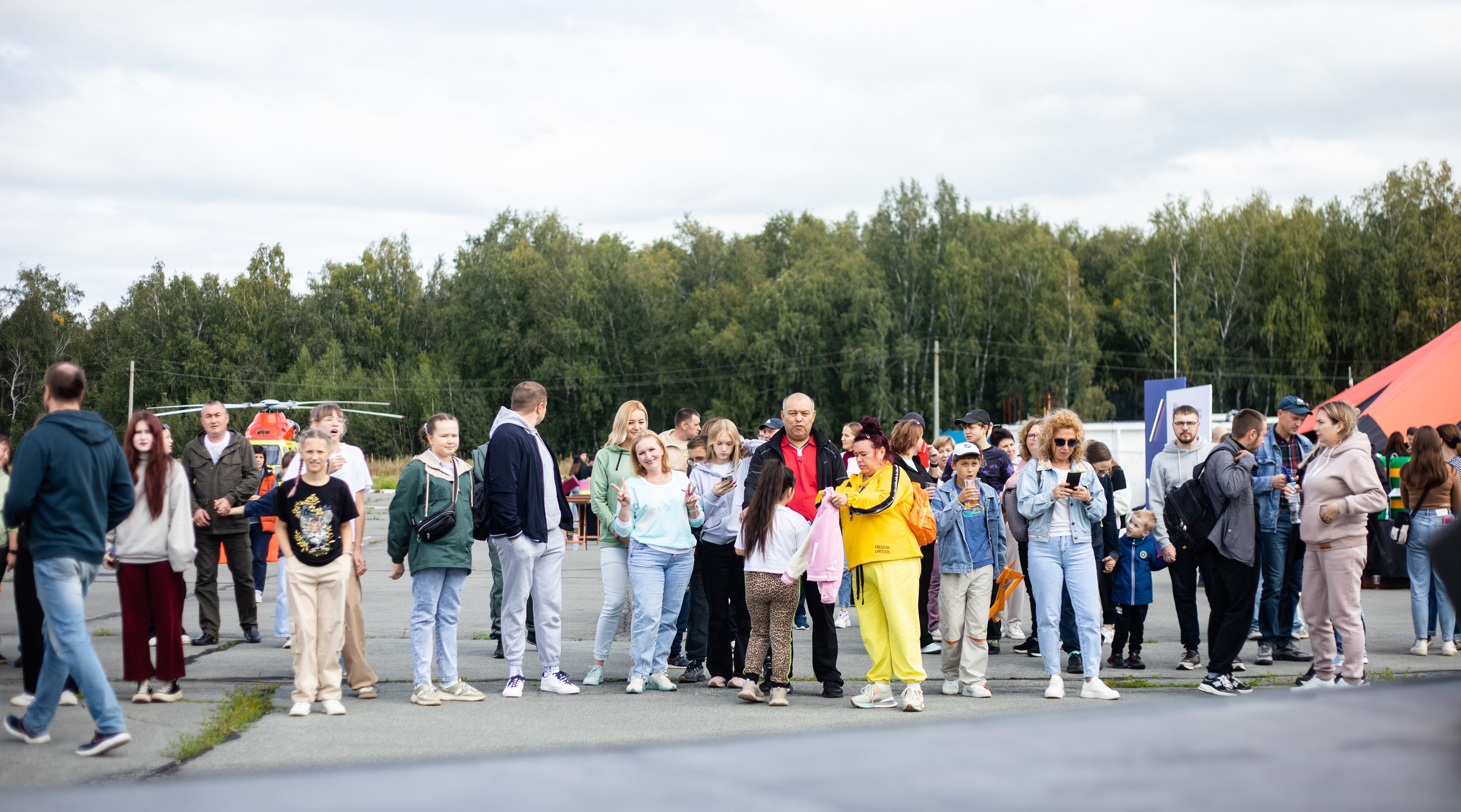УЗСТ- Корпоративный тимбилдинг на аэродроме. Репортажный и свадебный фотограф в Челябинске Елисеев Павел