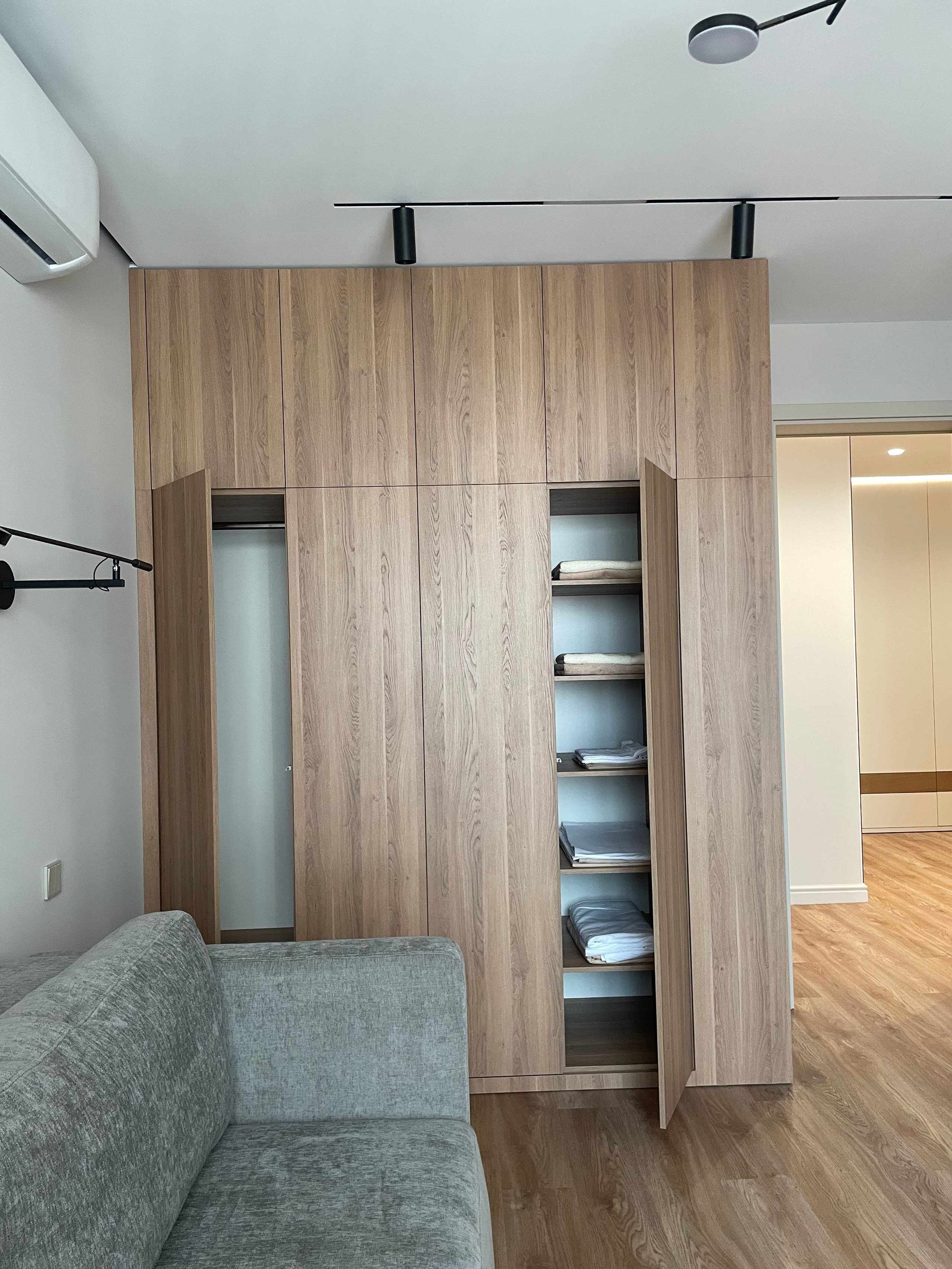 ЖК Нагорный. Дизайнер Алексей Масеевский. Мебель на заказ