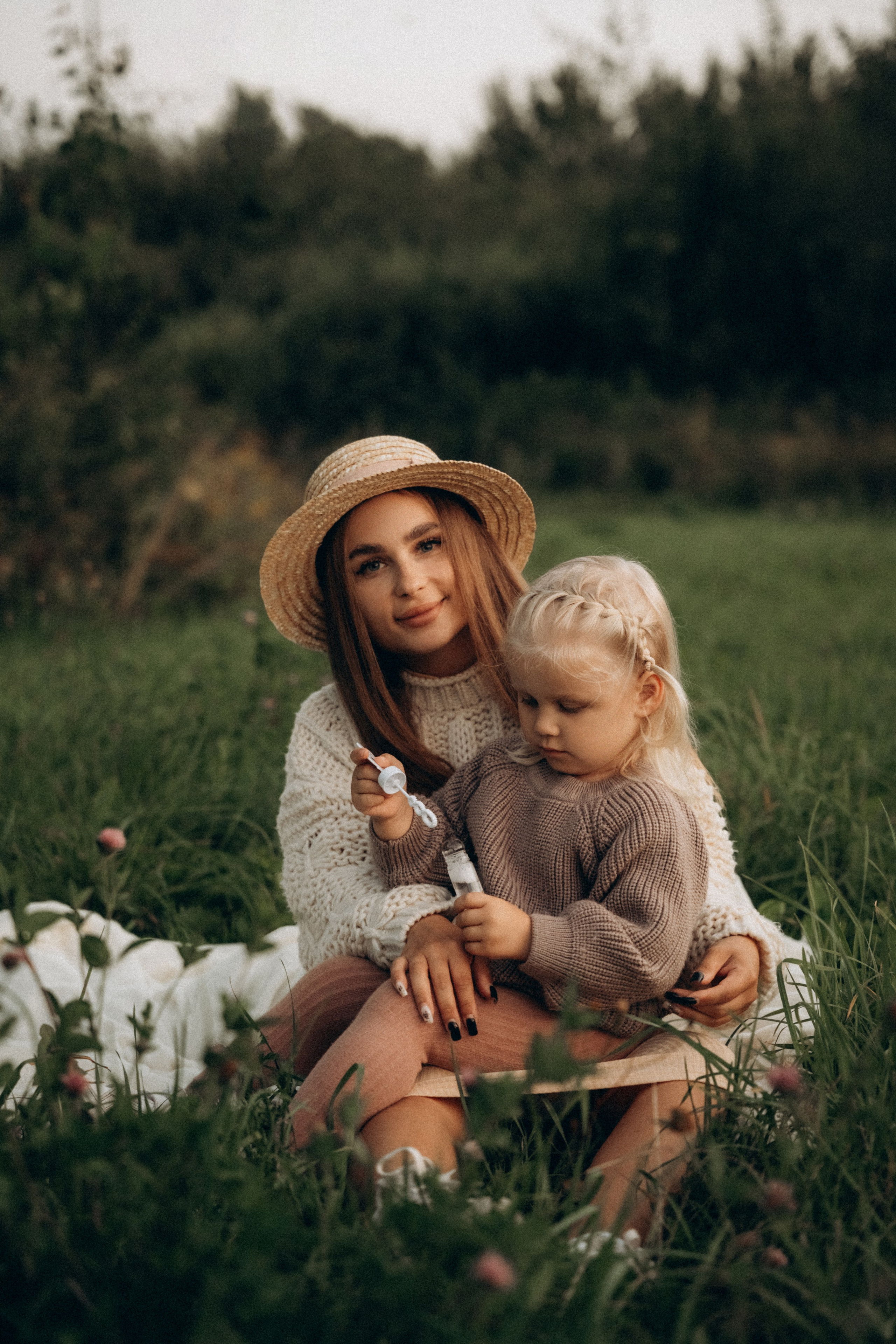 Катя и Сонечка. Фотограф Мария Миллс | Минск