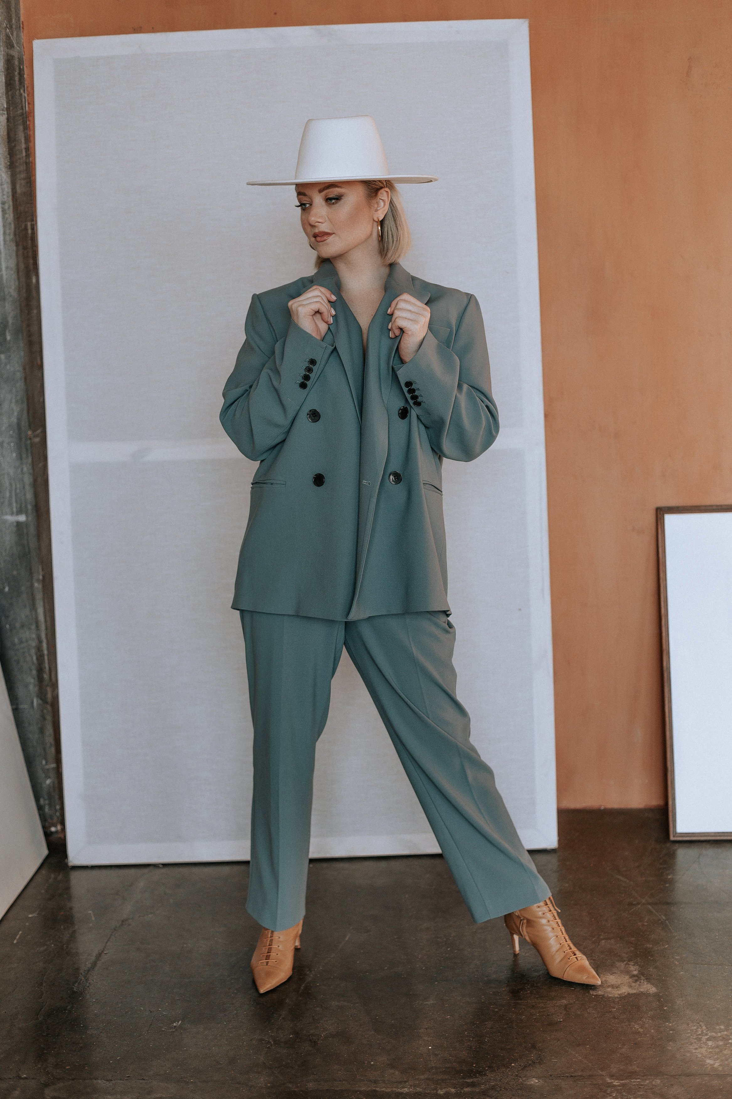 Brand портрет и имиджевая съемка для креативного преподавателя. Фотограф Бурнашкина Натали Москва