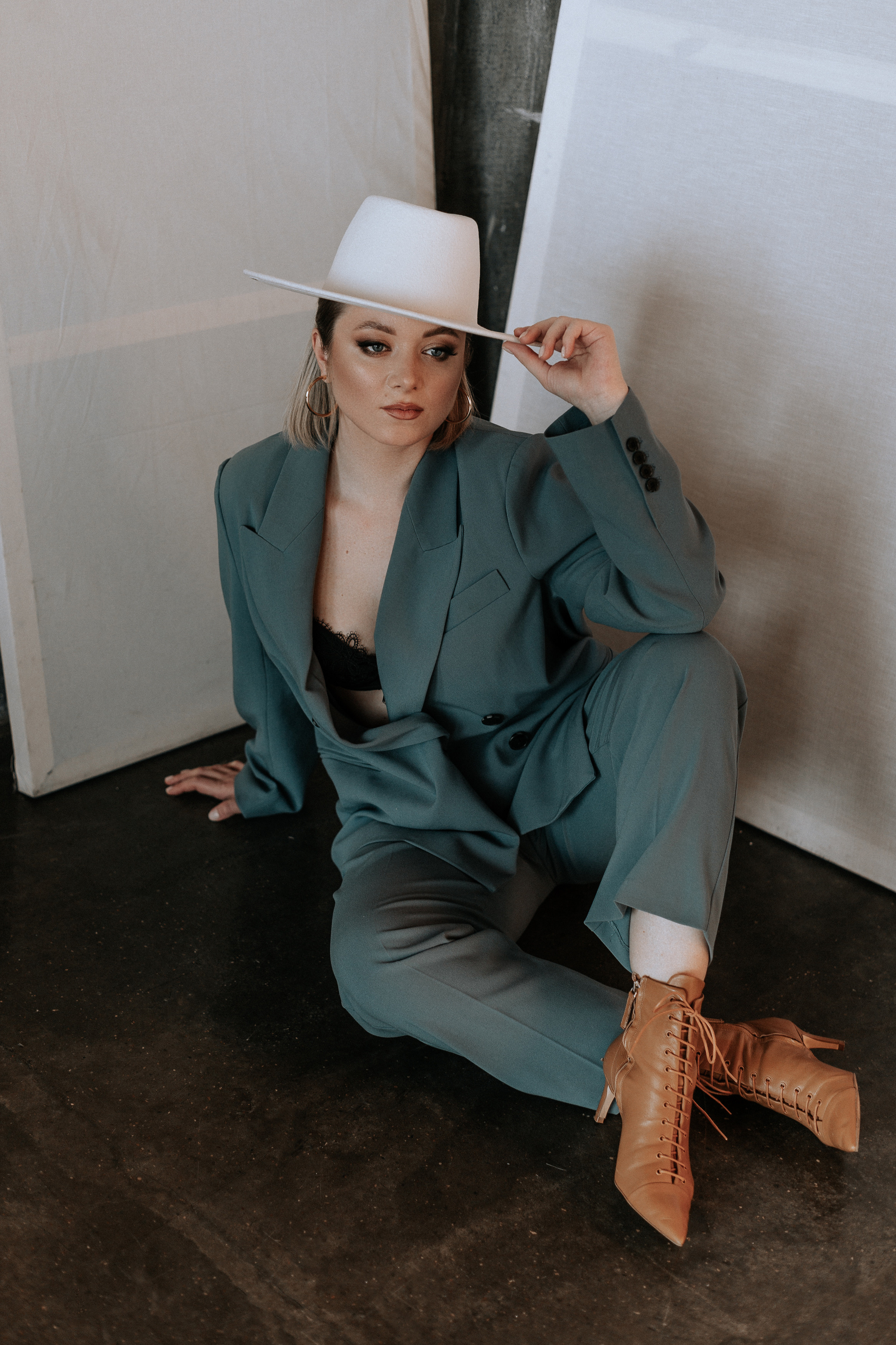 Brand портрет и имиджевая съемка для креативного преподавателя. Фотограф Бурнашкина Натали Москва