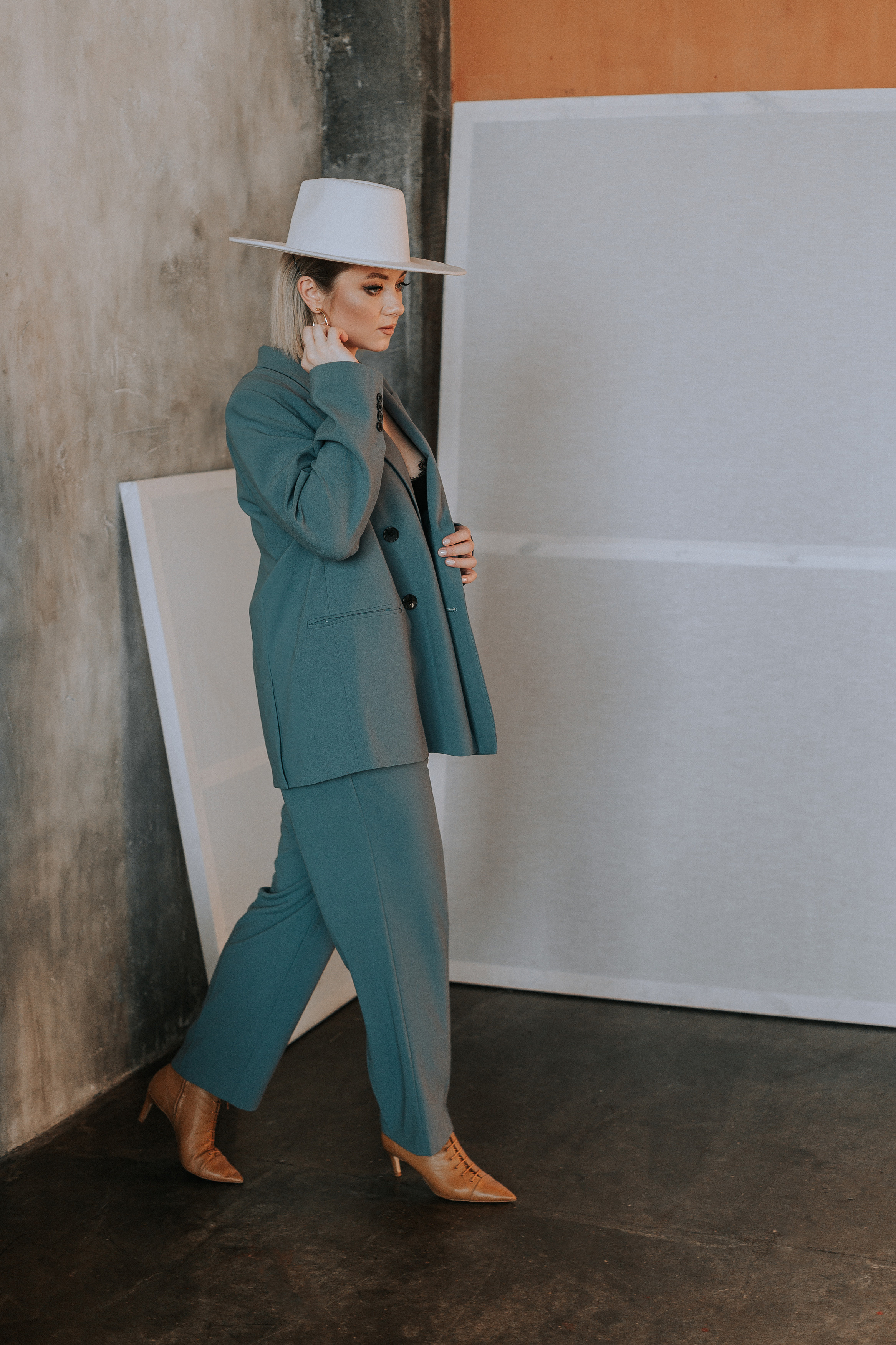 Brand портрет и имиджевая съемка для креативного преподавателя. Фотограф Бурнашкина Натали Москва