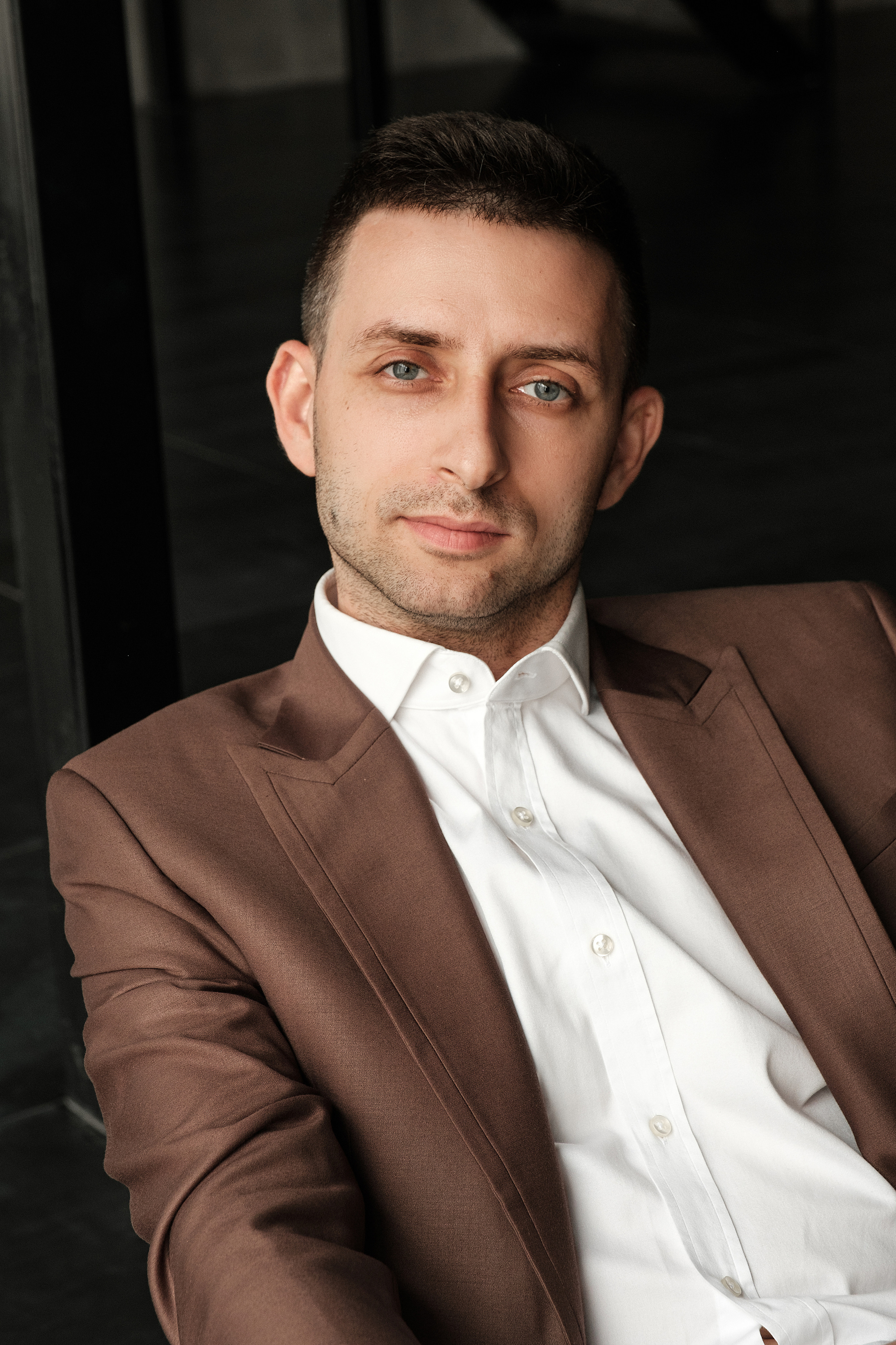 Brand портрет для предпринимателя и профессионального переговорщика. Фотограф Бурнашкина Натали Москва