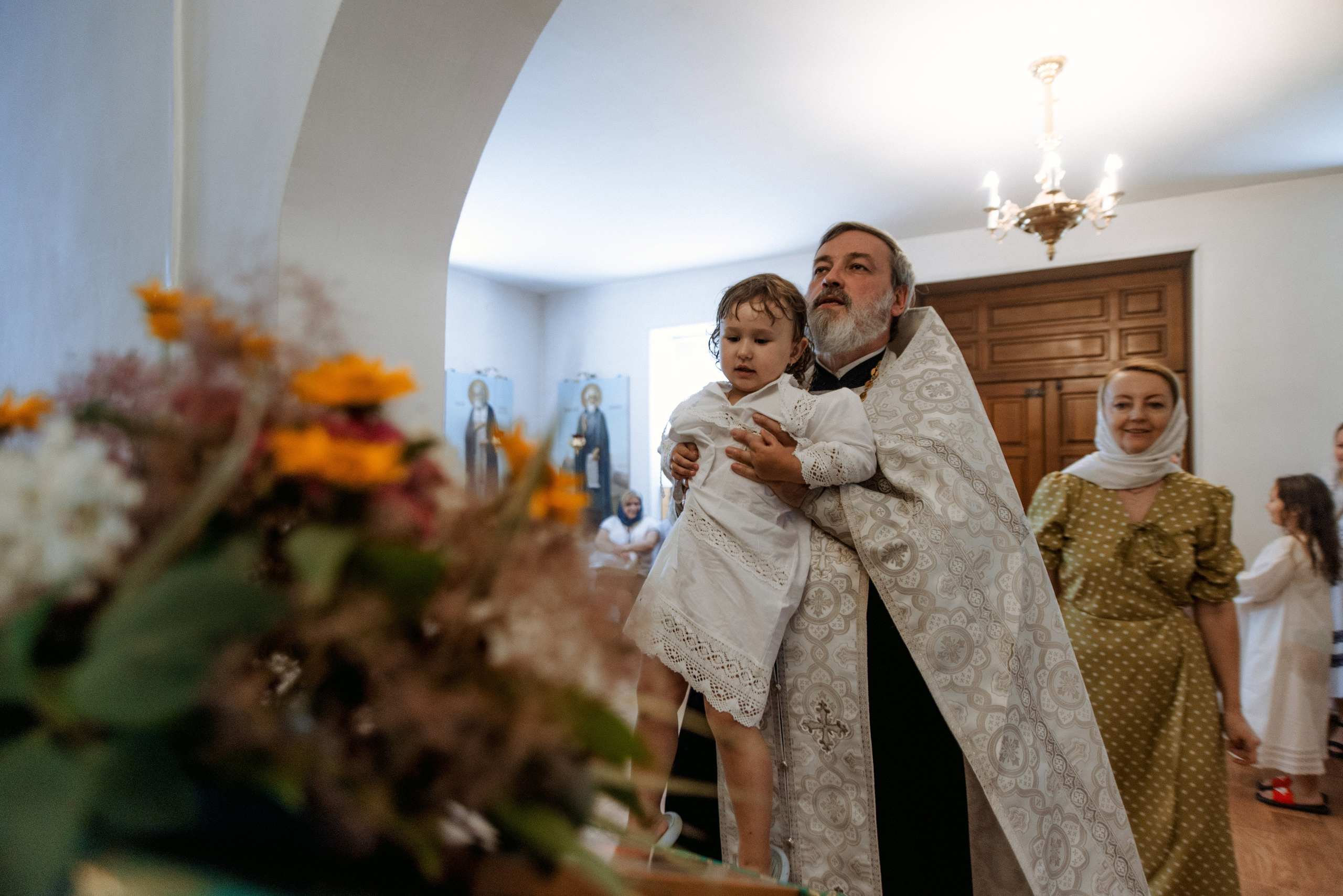 Крещение Даши и Алены. Семейный документальный фотограф в Волгограде Мариэта Додина