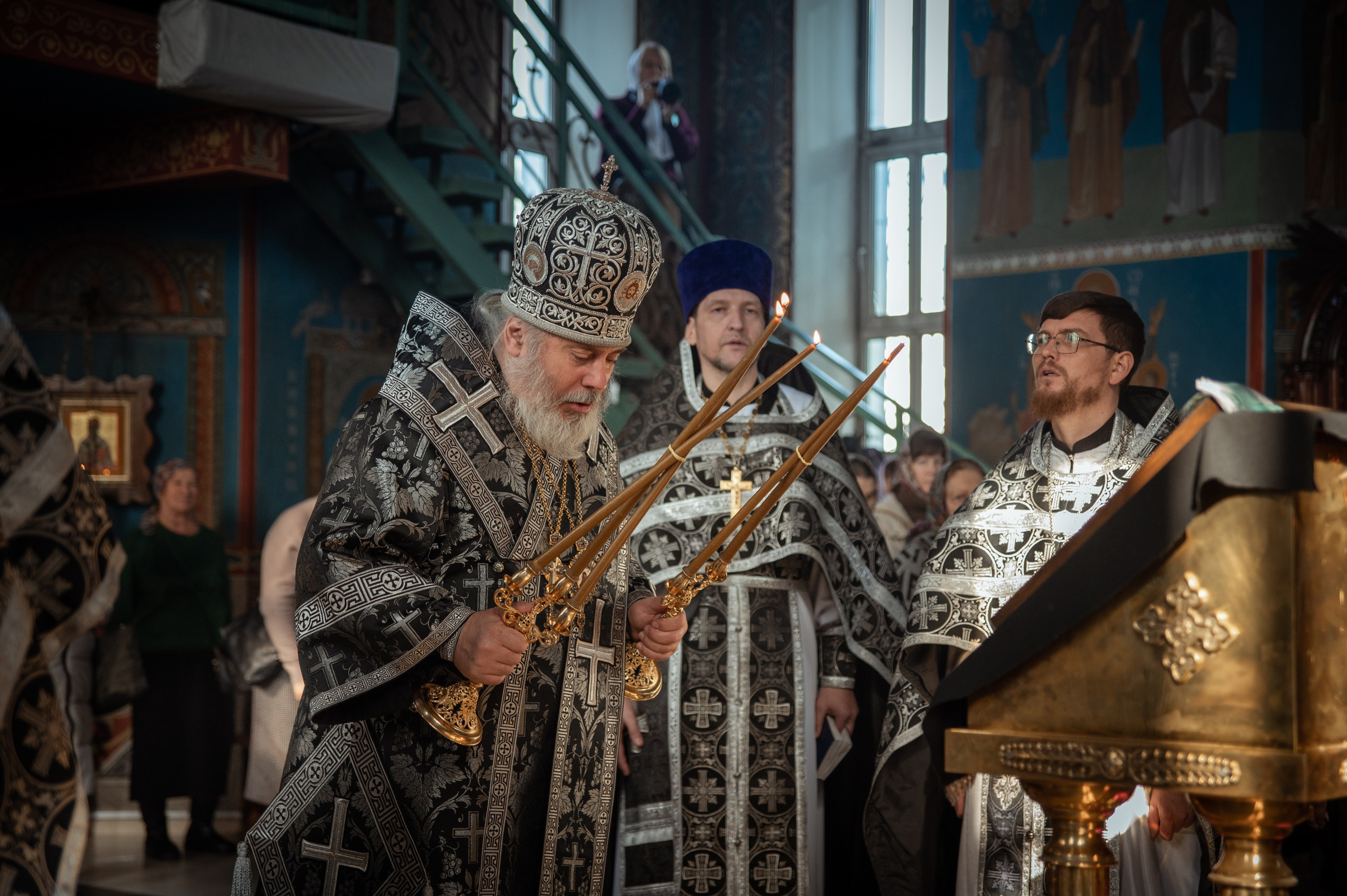 Преждеосвящение Даров. Храм Серафима Саровского. Церковный, семейный и репортажный фотограф Волгоград, Волжский