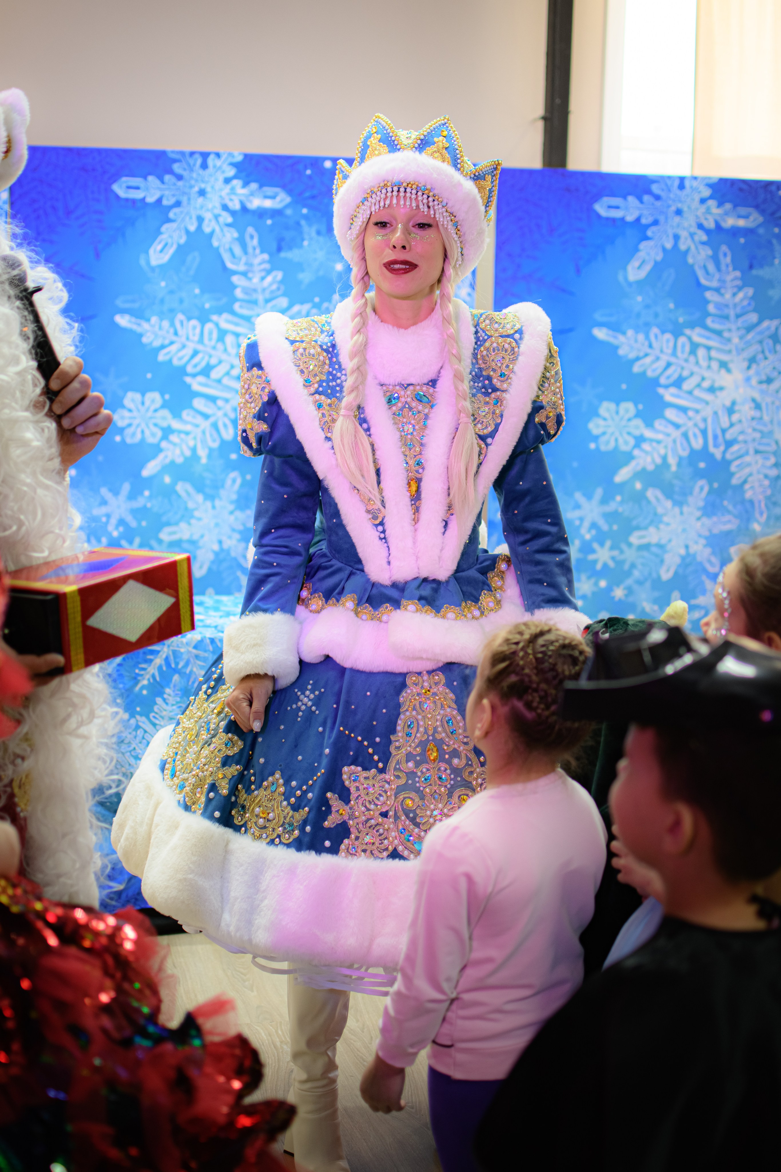 HAPPY NEW YEAR. Photokarish