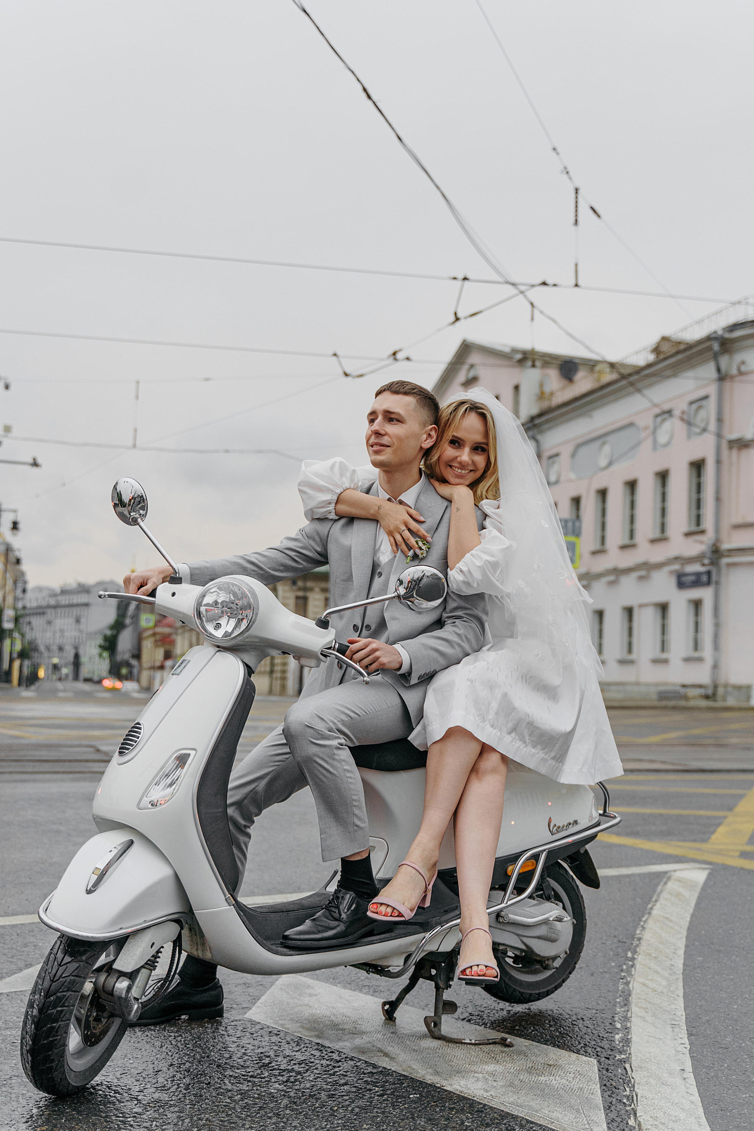 Свадьба на мопеде (Мини фотосессия). Свадебный фотограф