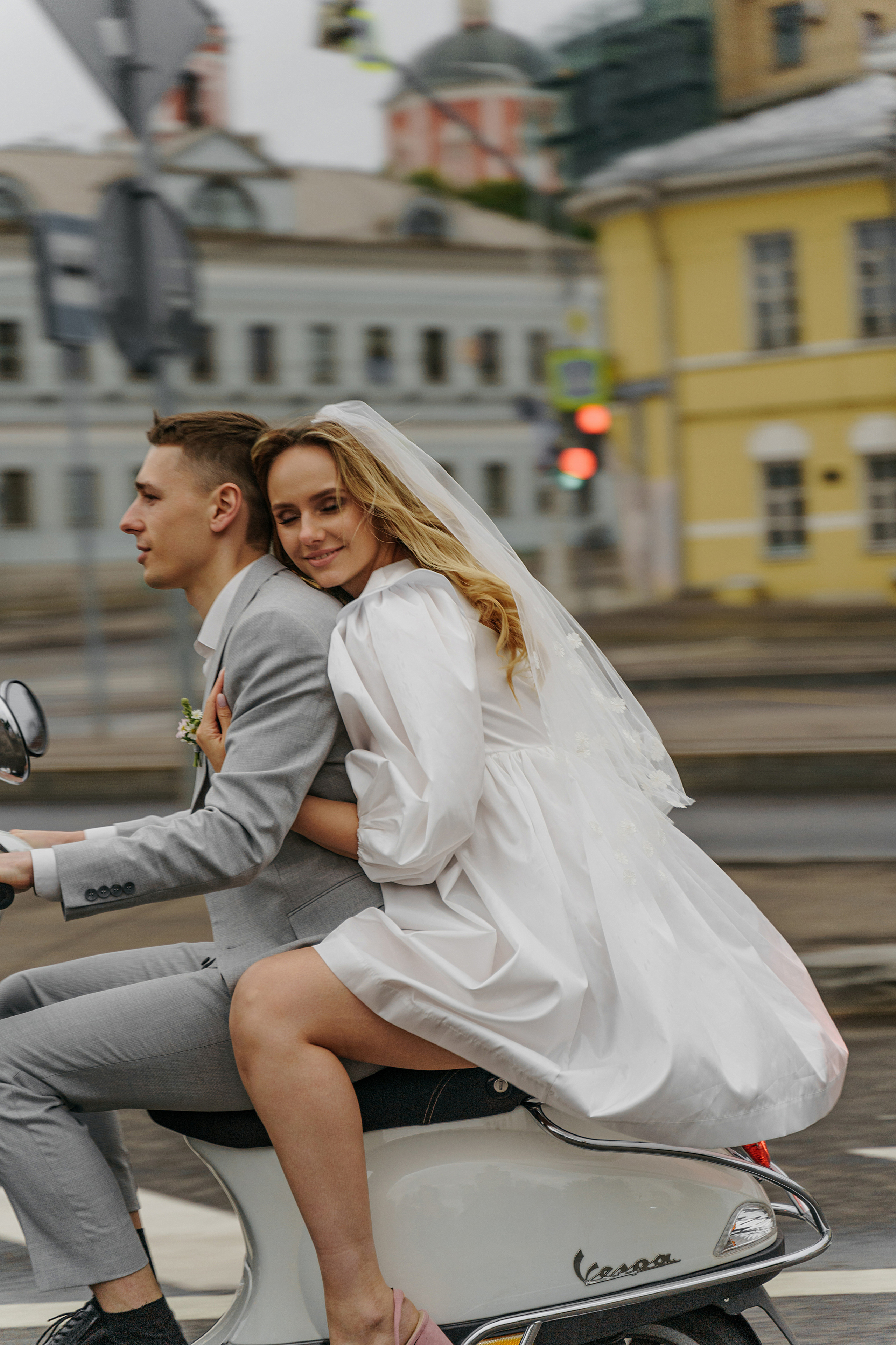 Свадьба на мопеде (Мини фотосессия). Свадебный фотограф