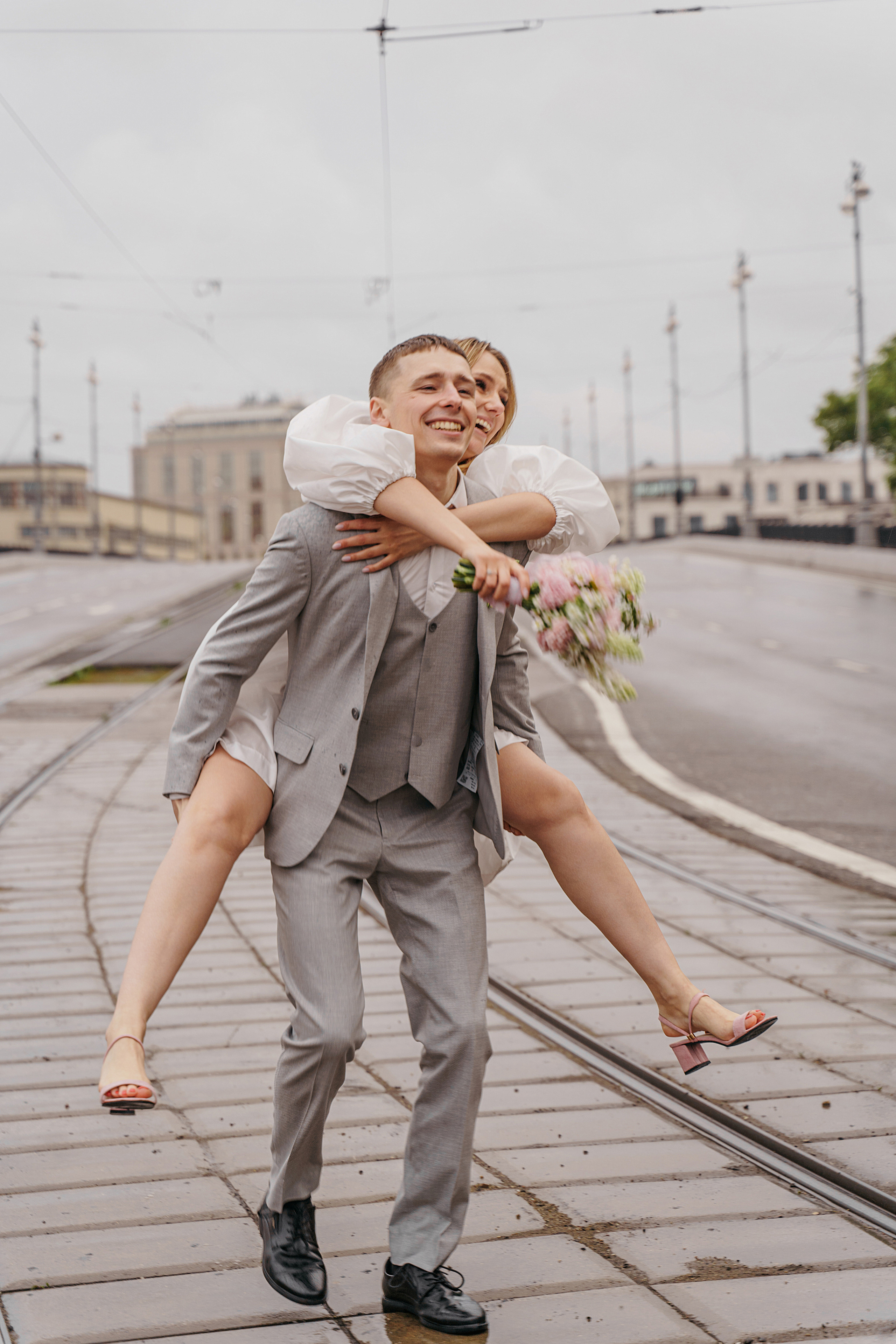 Свадьба на мопеде (Мини фотосессия). Свадебный фотограф