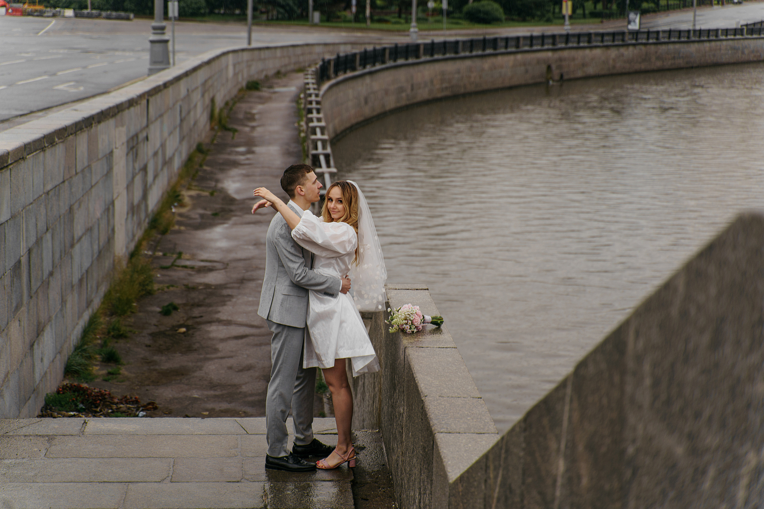 Свадьба на мопеде (Мини фотосессия). Свадебный фотограф