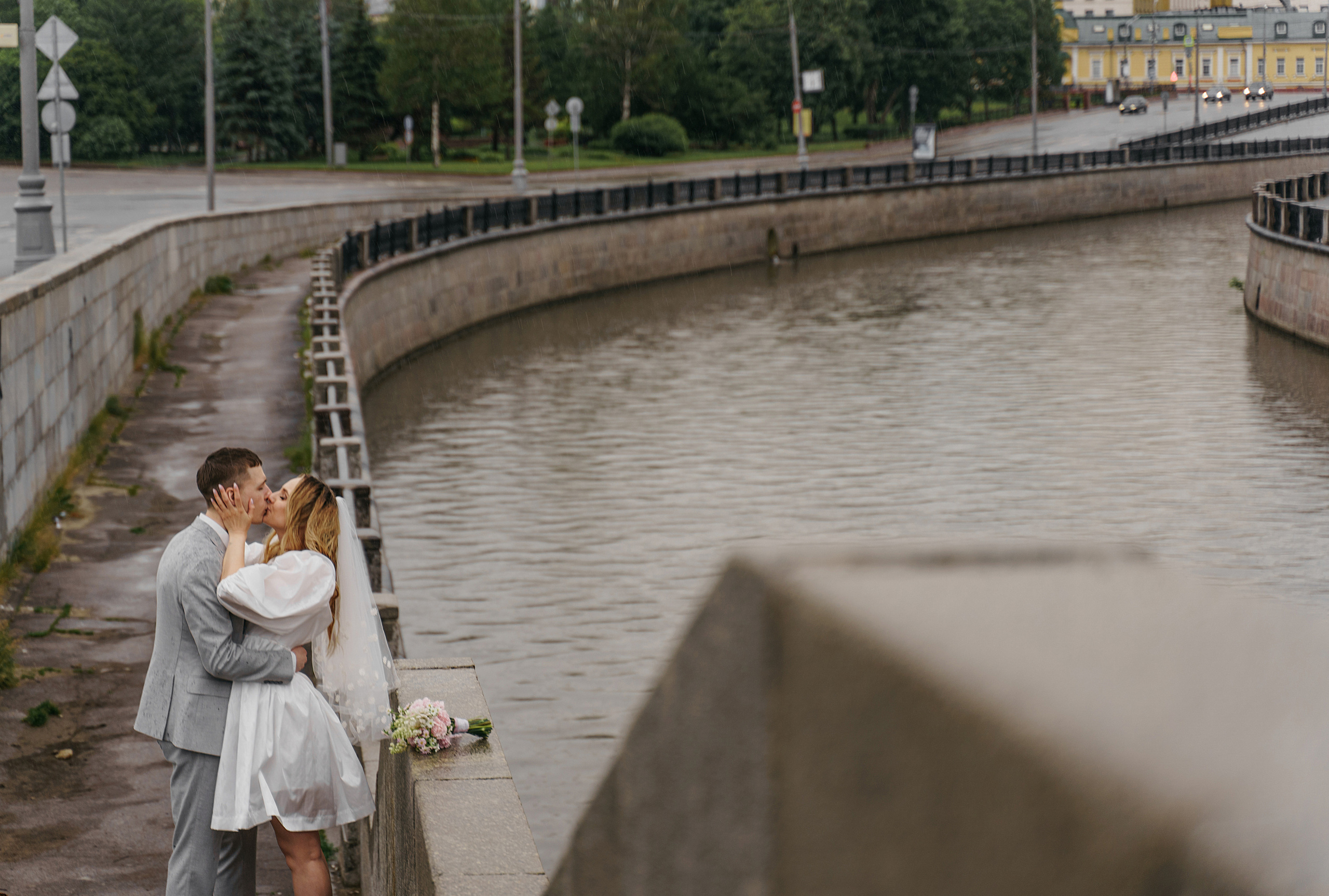 Свадьба на мопеде (Мини фотосессия). Свадебный фотограф