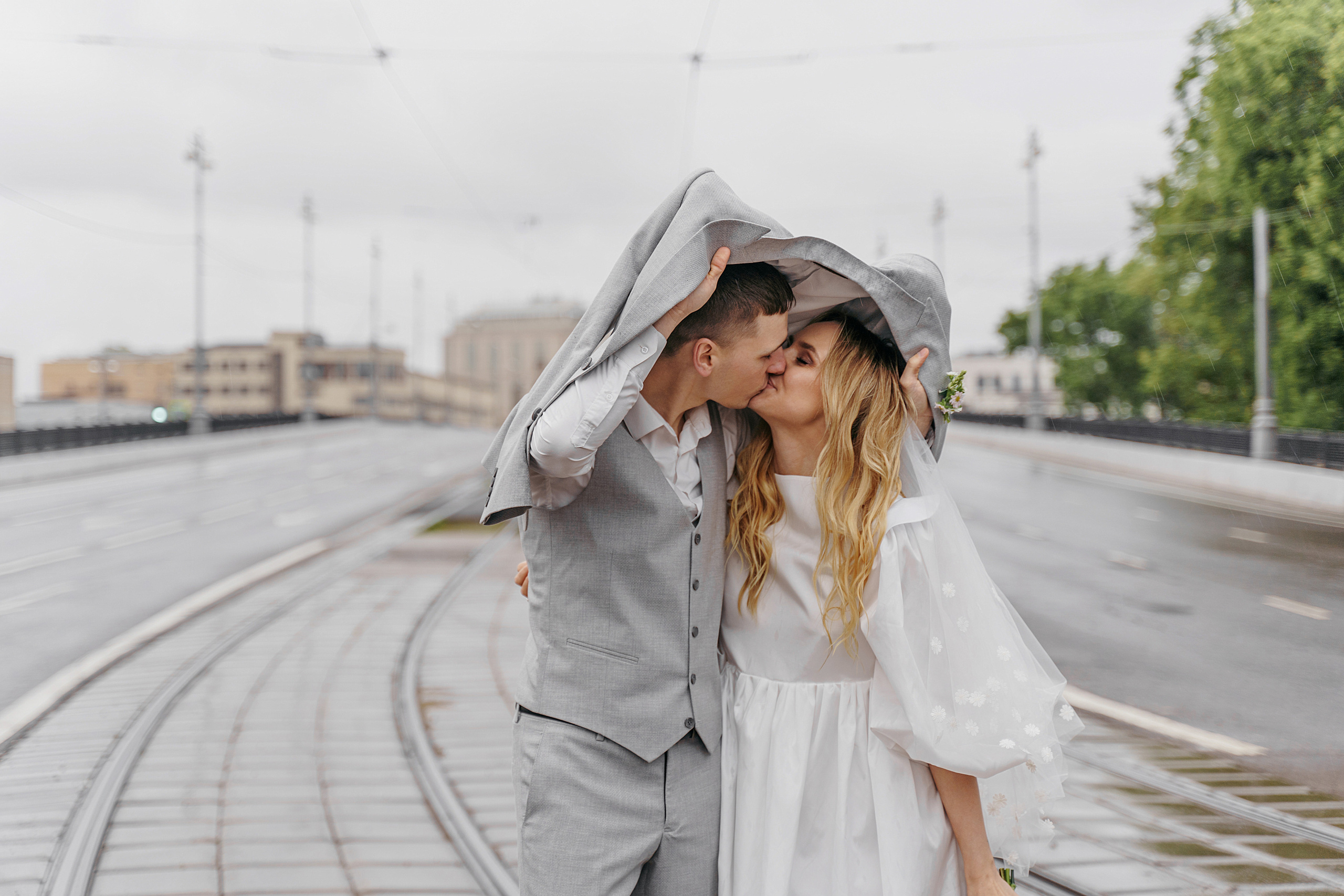 Свадьба на мопеде (Мини фотосессия). Свадебный фотограф