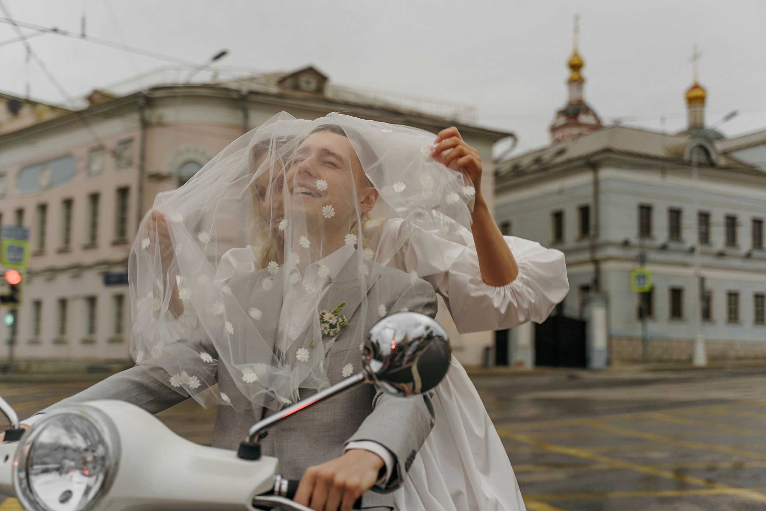 Свадьба на мопеде (Мини фотосессия). Свадебный фотограф