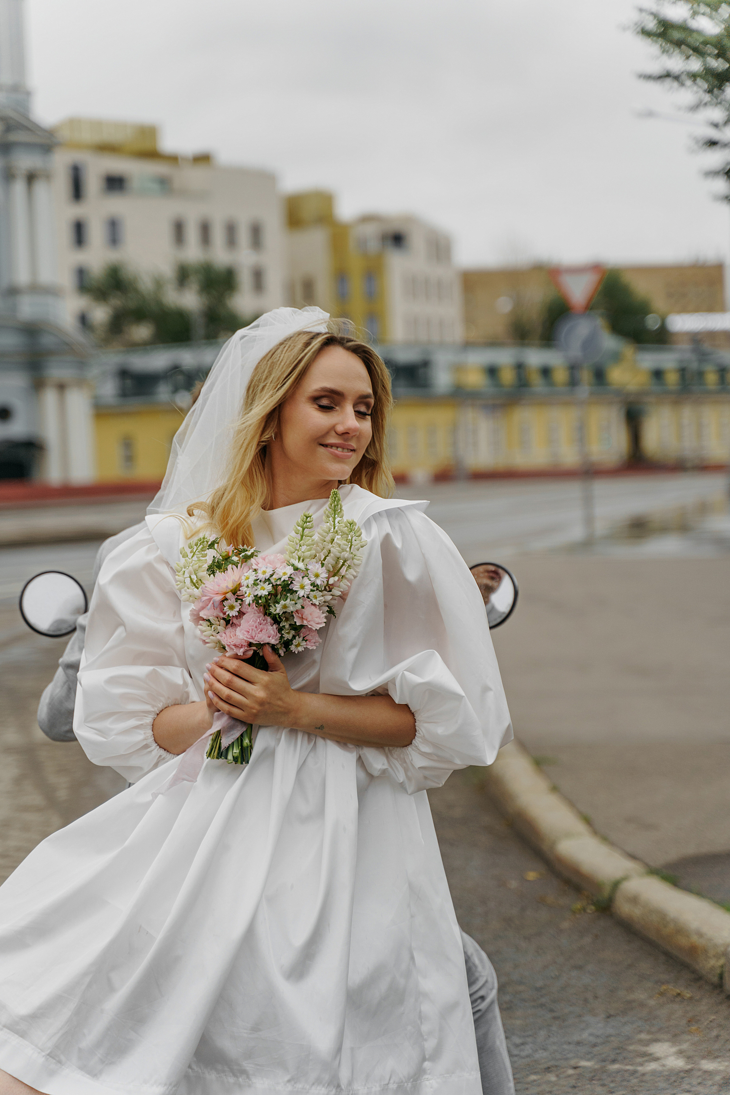 Свадьба на мопеде (Мини фотосессия). Свадебный фотограф