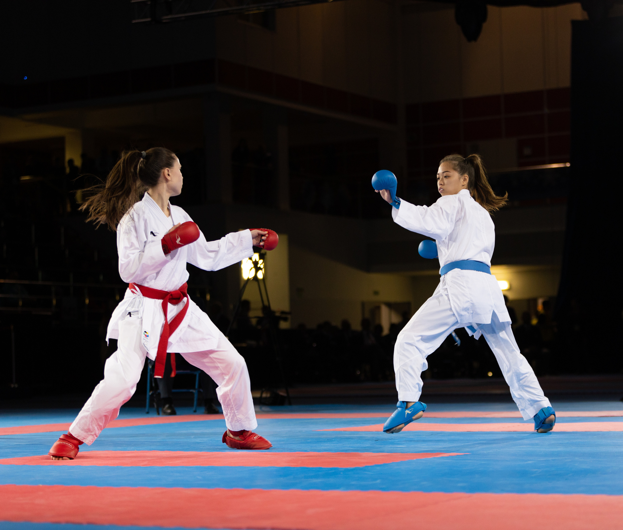 Эмоции и мастерство: фотографии с Кубка по карате. Максим Харитончик — фотограф