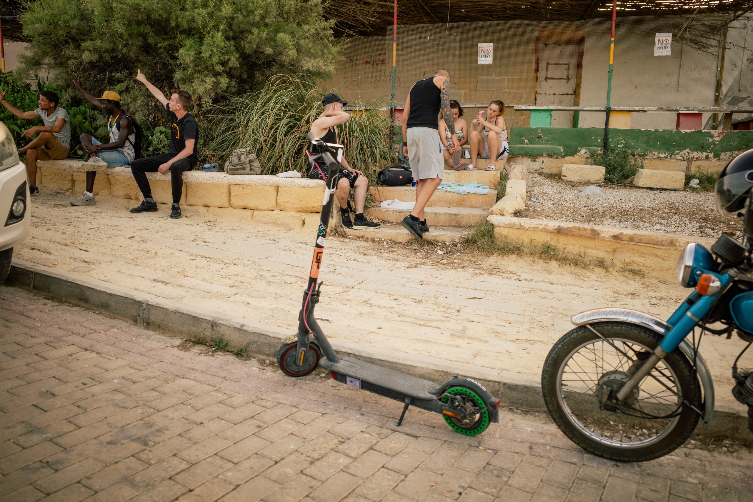 Живые Улицы: Стрит Фотографии Со Всего Мира. Максим Харитончик — фотограф