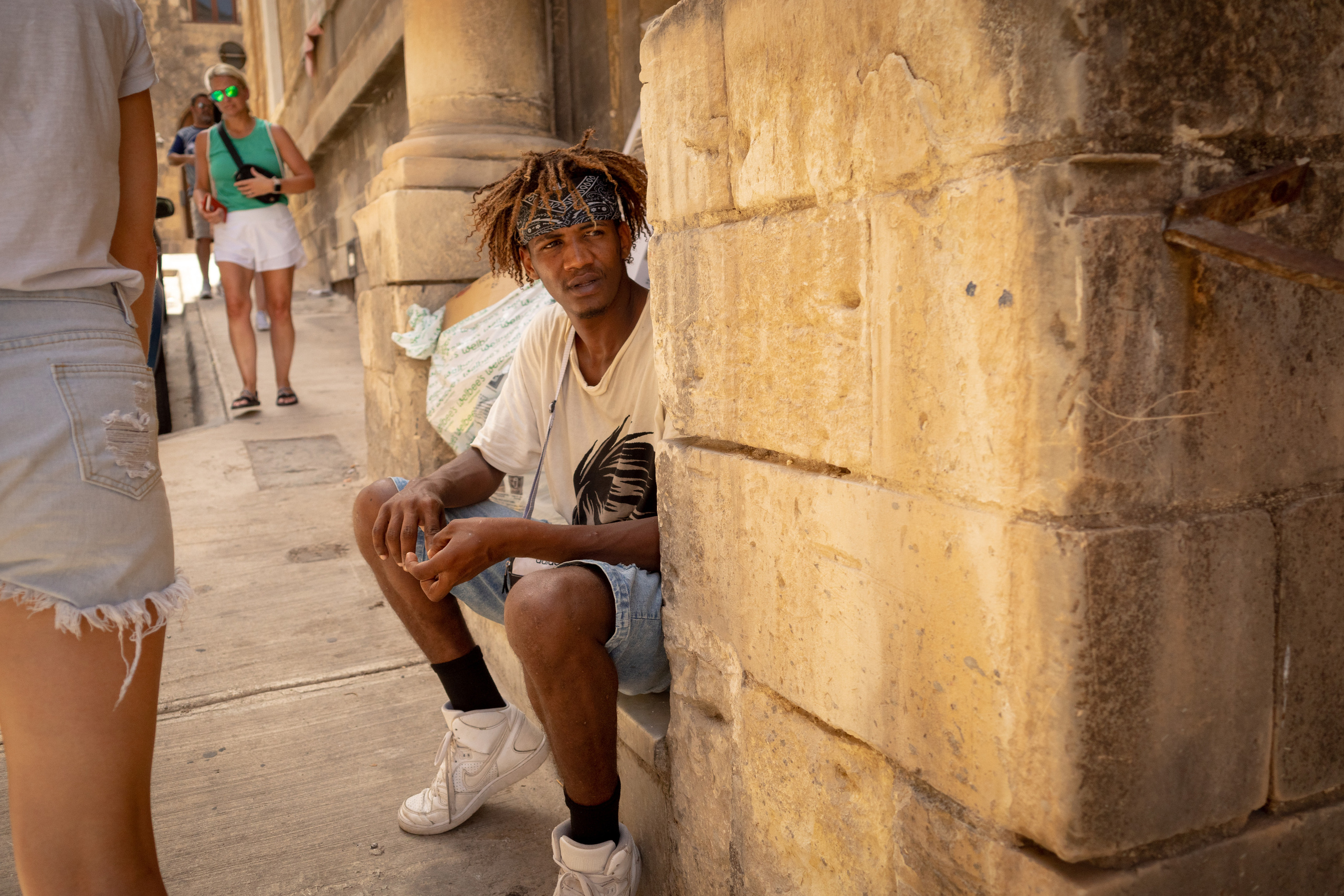 Живые Улицы: Стрит Фотографии Со Всего Мира. Максим Харитончик — фотограф