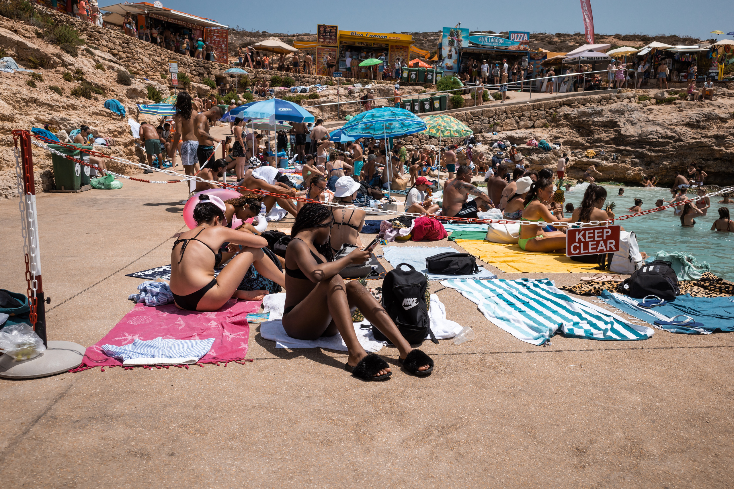 Живые Улицы: Стрит Фотографии Со Всего Мира. Максим Харитончик — фотограф