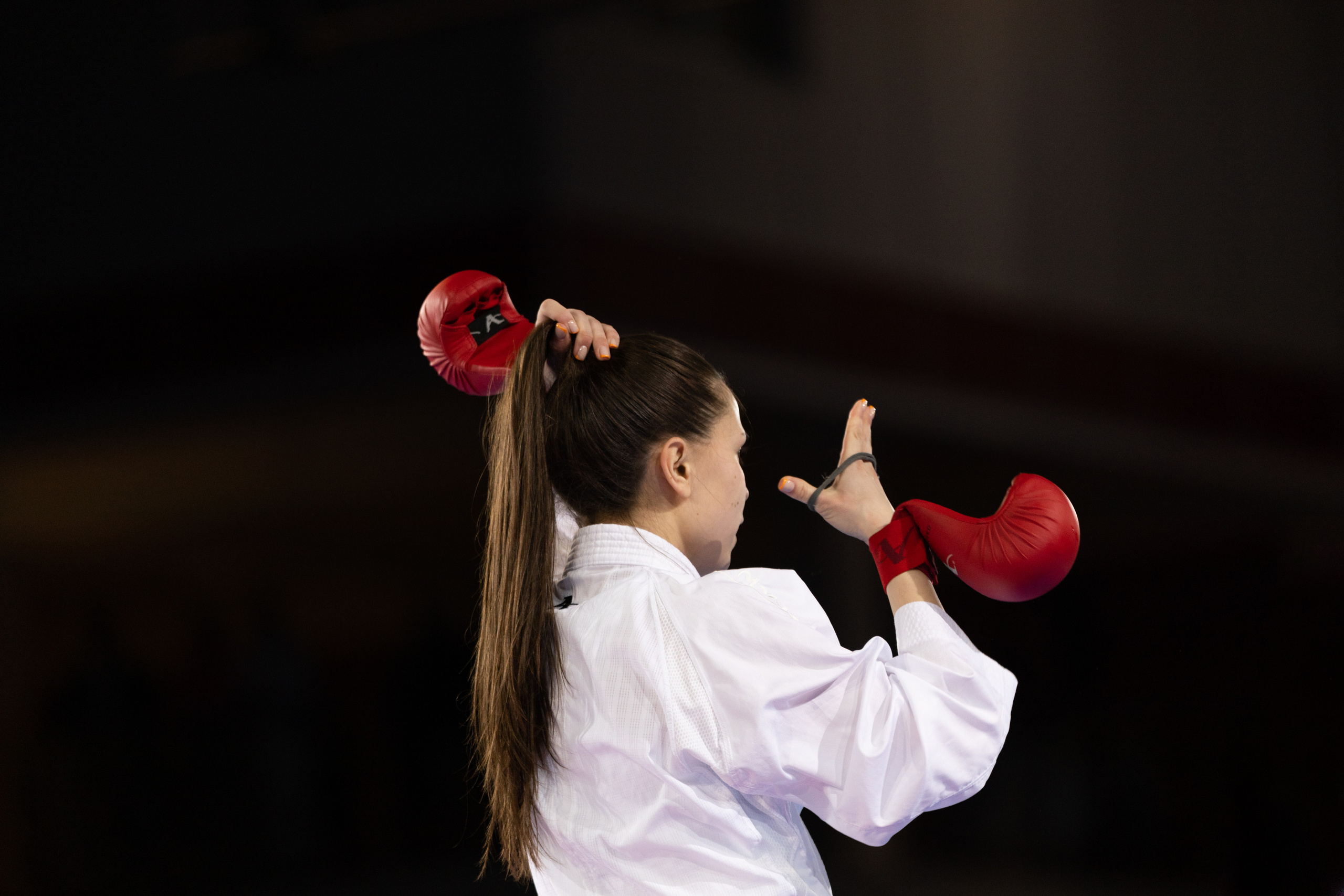 Эмоции и мастерство: фотографии с Кубка по карате. Максим Харитончик — фотограф