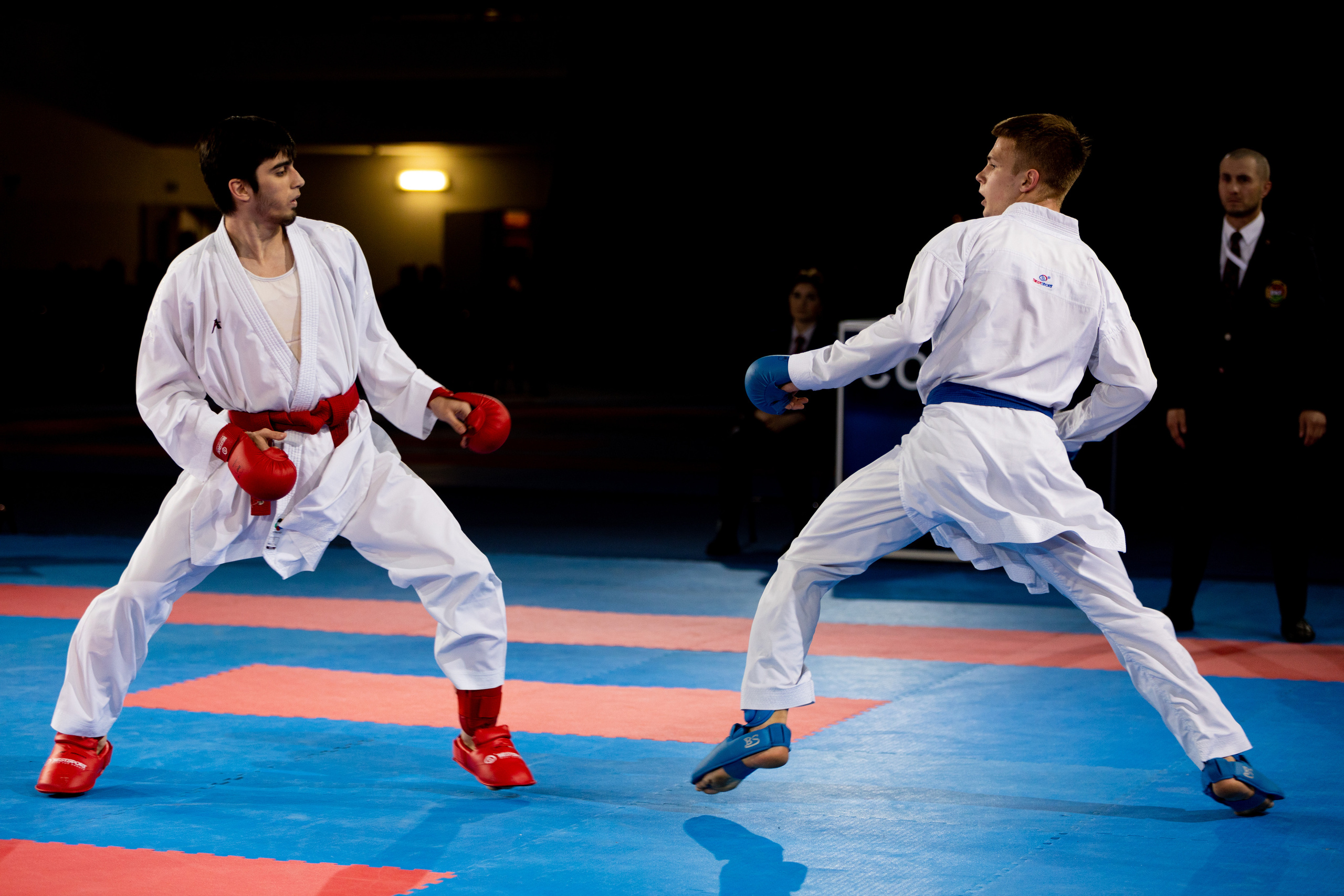 Эмоции и мастерство: фотографии с Кубка по карате. Максим Харитончик — фотограф