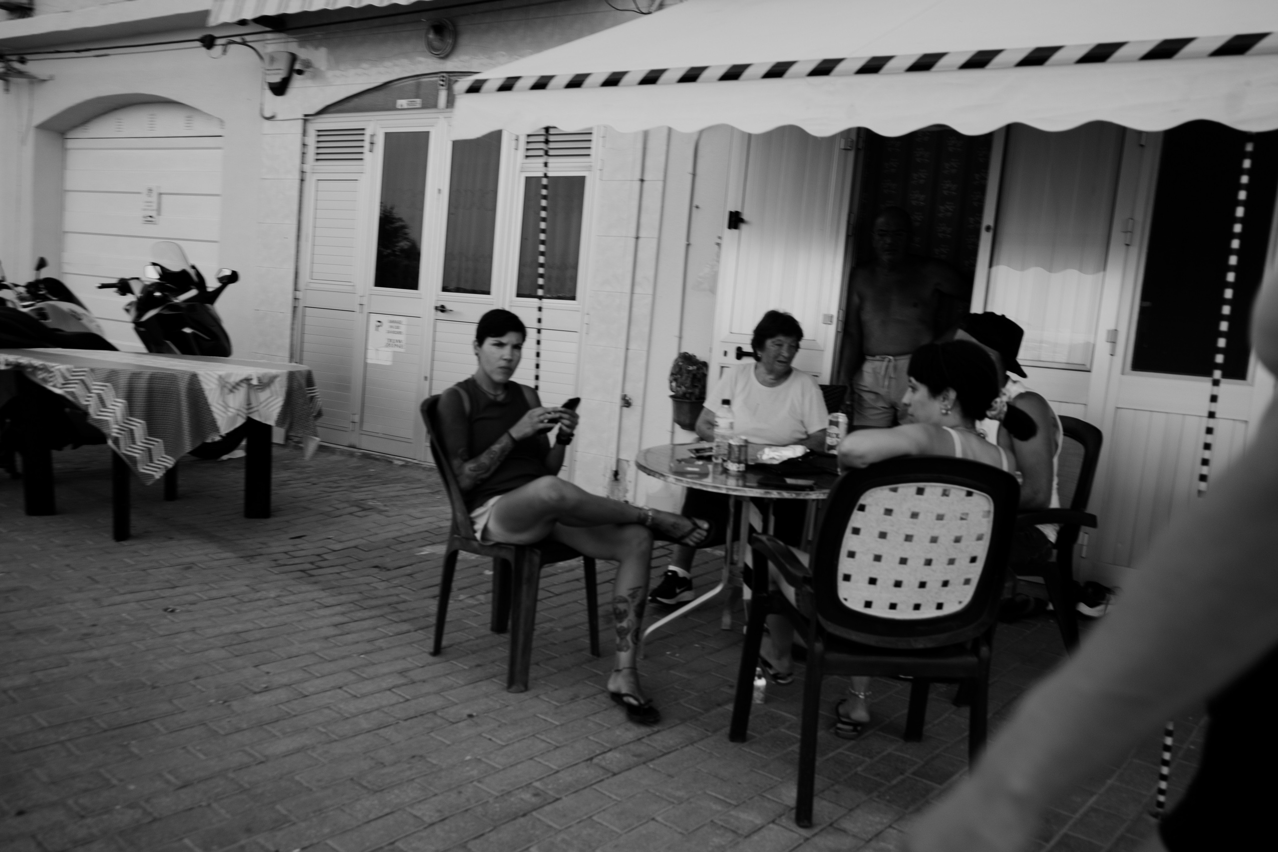 Живые Улицы: Стрит Фотографии Со Всего Мира. Максим Харитончик — фотограф